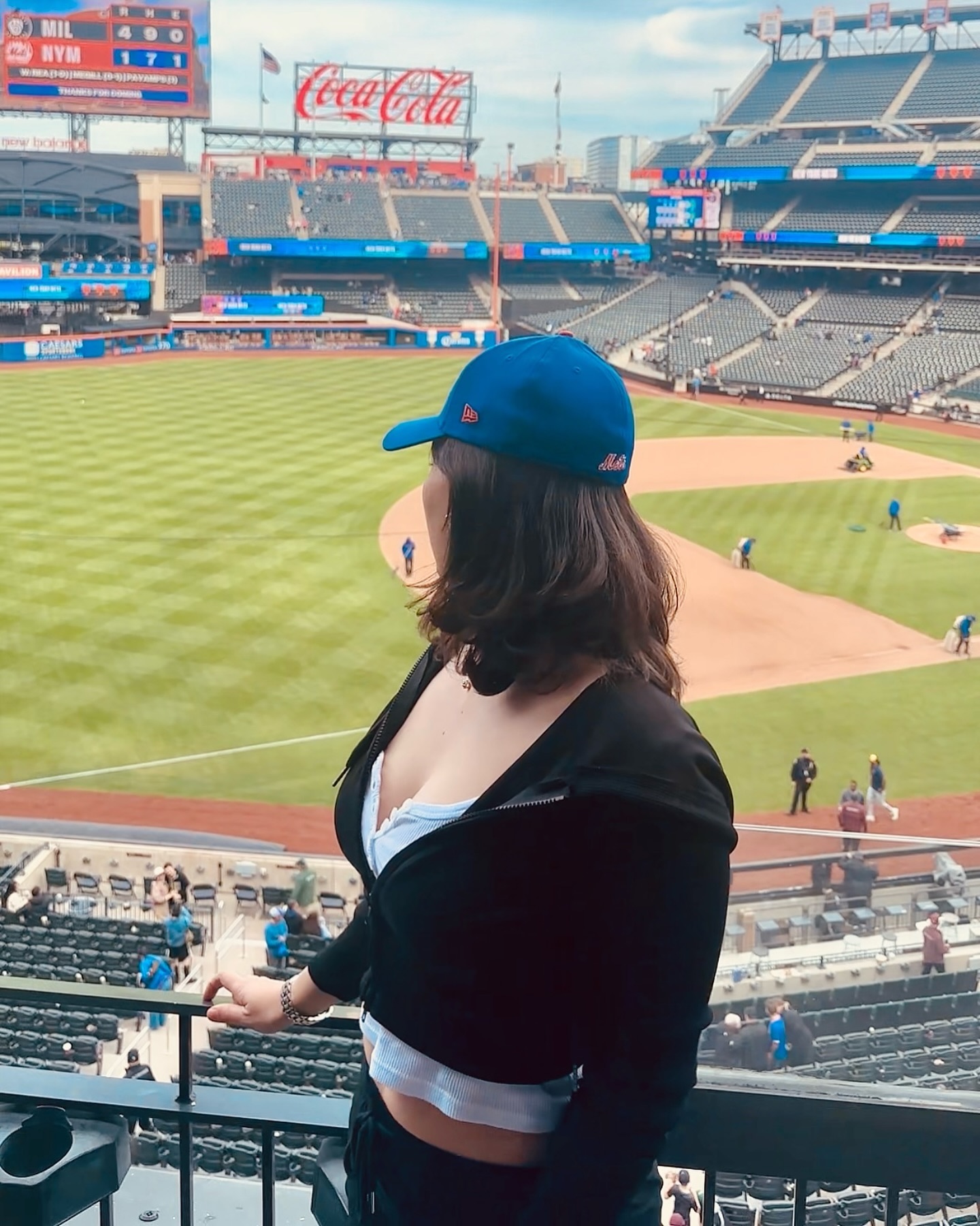Lets go Mets! ⚾️🧢🏟️
.
.
.
.
#newyork #unitedstates #usa #newyorklife 
#뉴욕 #미국 #뉴욕일상 #뉴욕생활 #미국생활 #뉴욕일상 #뉴욕시티 #뉴욕라이프