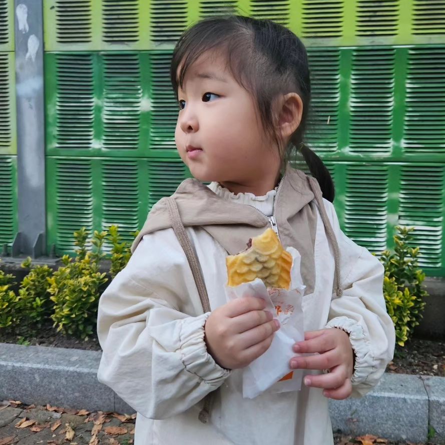 날이 추워서 그런지
#붕어빵 빨리 돌아옴🫔