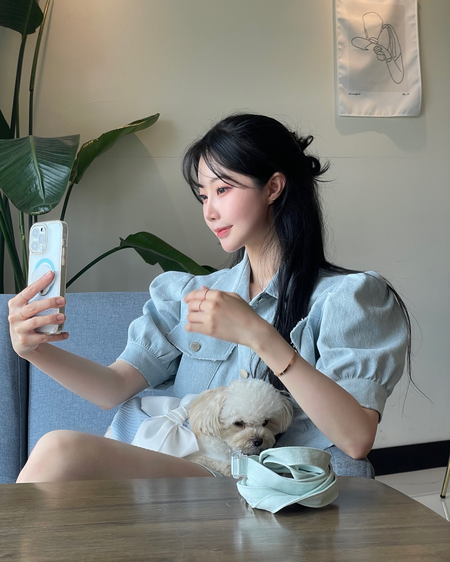 ⠀
사진 작가 지영이랑 사랑둥이 푸푸랑 모카랑
𝗛𝗮𝗽𝗽𝘆 𝗗𝗮𝘆 ♥