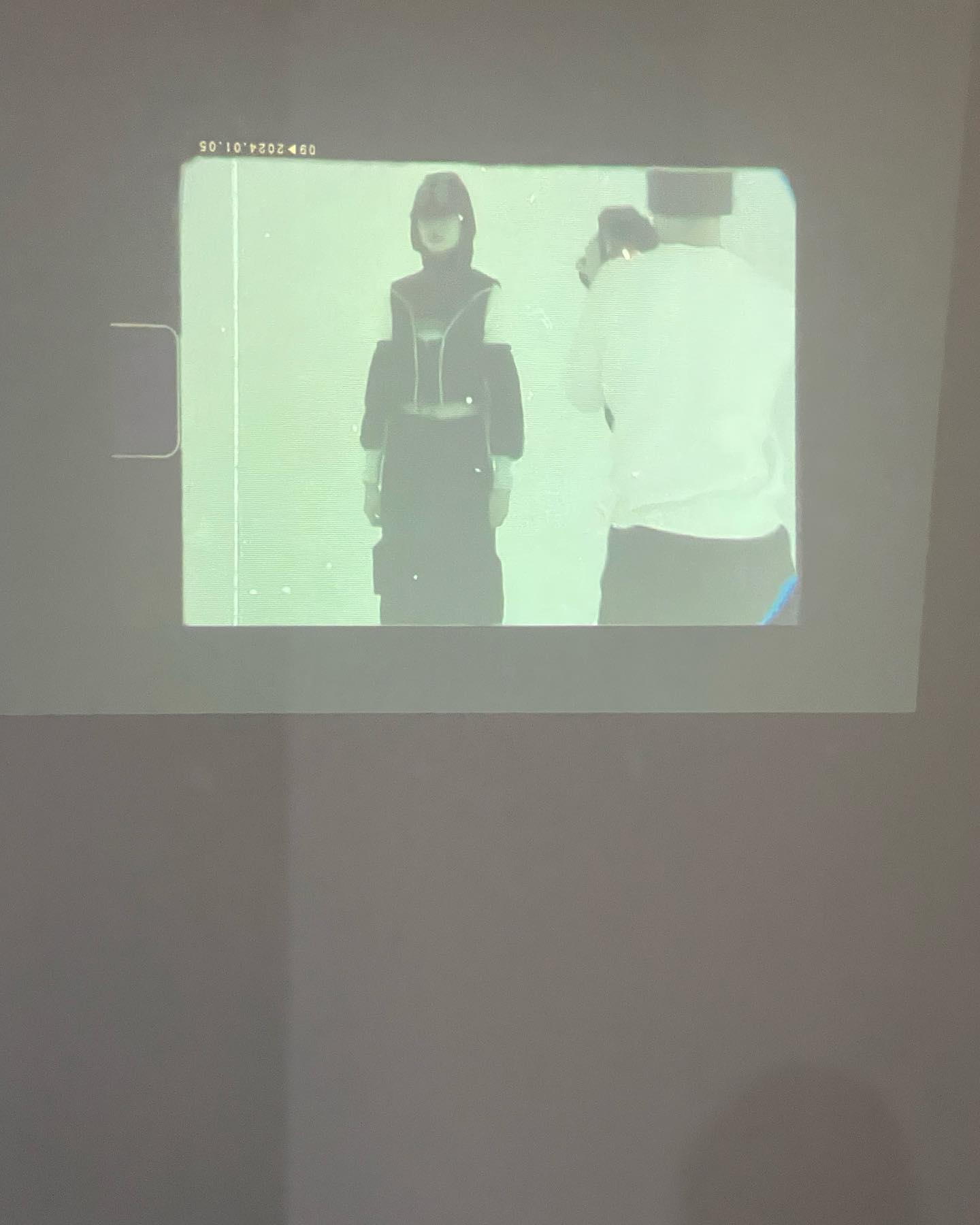휴무를 돌려주실래요?
휴무로 이행시 가보겠습니다.
휴: 휴..
무: 무지막지하게 놀고싶다..
이상