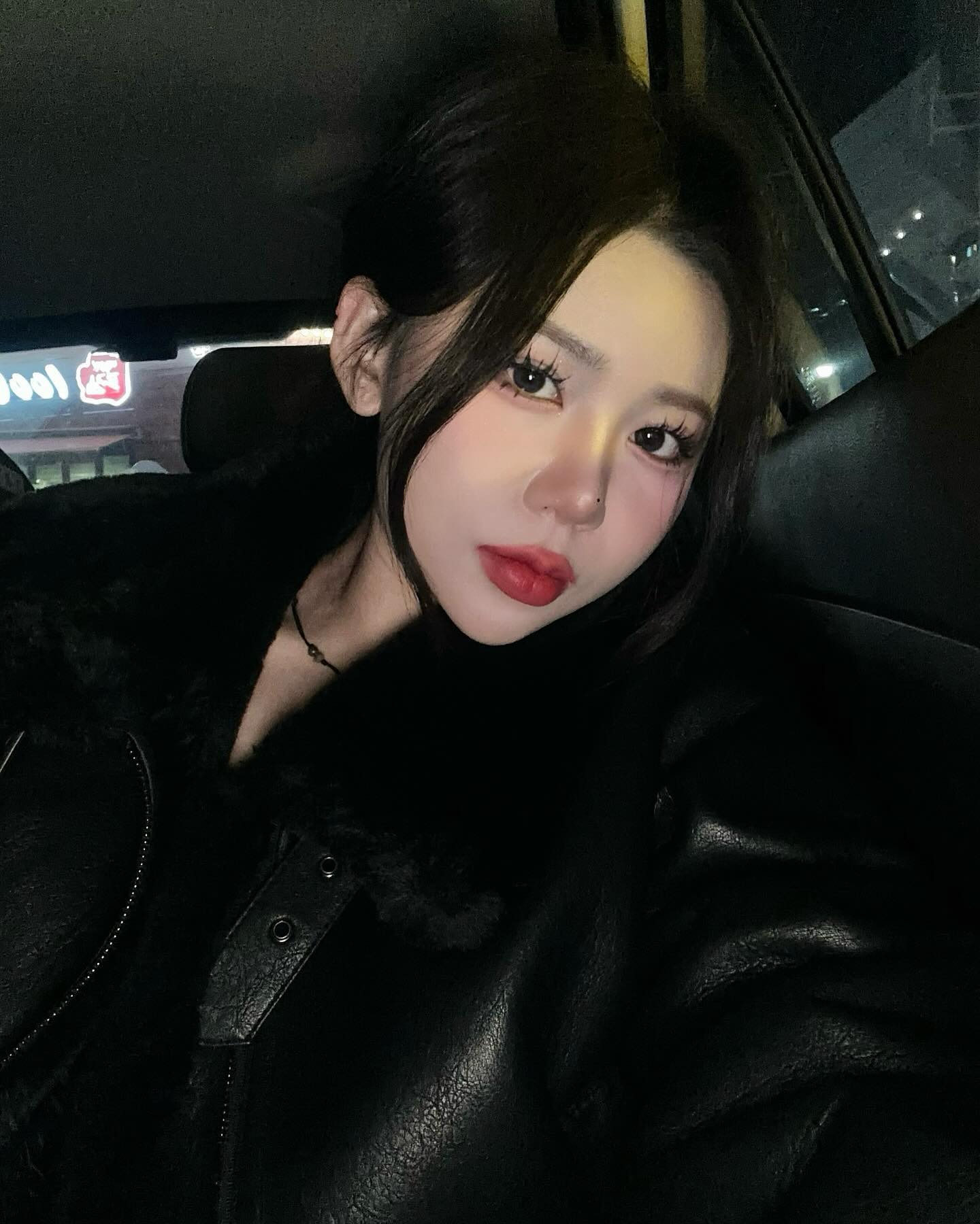 🖤