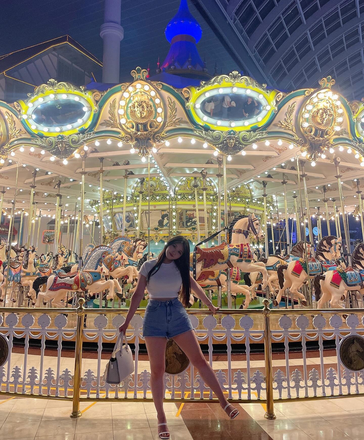사진 올린 줄 알았는데 안 올렸던 사진이네, 여름 사진이지만 냅다 올려버리기🦋