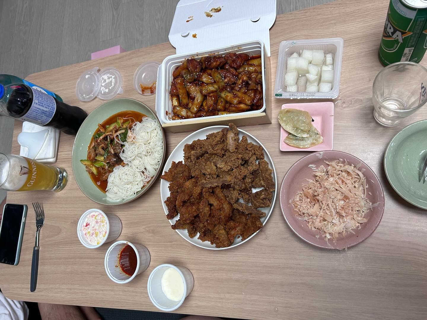 축구 결승전을 보기 위한 준비😋 

ssumdy @울신랑

#축구 #한일전