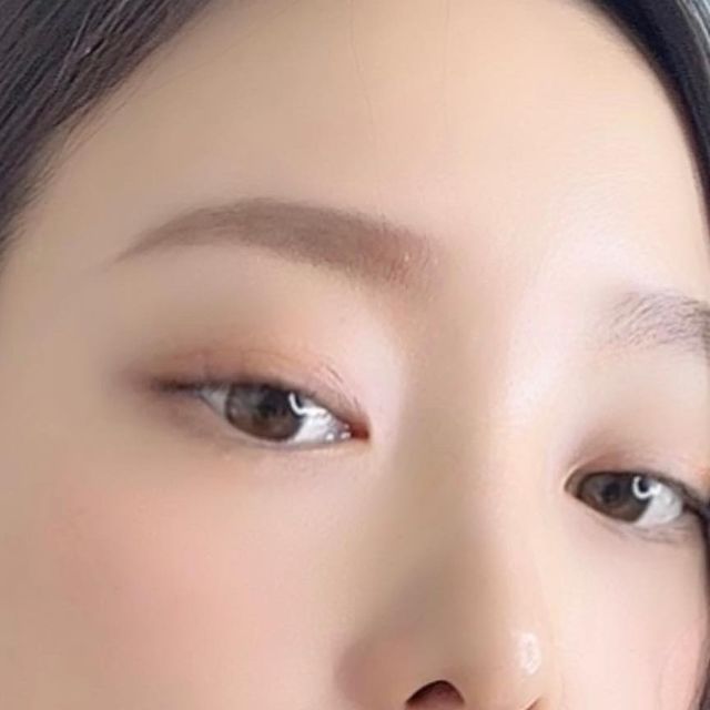 뷰티전문가 강희쌤 on Instagram: "#제품협찬 
듀밤 DEW BALM 물틴트밤💄
어뮤즈 @amuse 

3중 속 찬 비건 보습의 립 틴트💙
저는 물장미컬러로 맑은컬러와 립케어를 동시에 두가지를 다 잡았답니다🦋
어뮤즈의 베스트 뉴 베스트 셀러를 만나보세요오💄🦋💗

02 복숭아밤
06 물장미

#어뮤즈 #듀밤 #물틴트밤 #비건꽃즙립밤 #02복숭아밤 #06물장미 #15그램 #15그램뷰티 #15그래머 #립밤추천 #01발레리나"