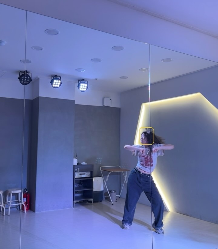 예린쌤 안무에 내 스타일을 살짝 곁들인🫧
다음엔 수업으로 찾아뵐게요🥺

#choreography by _yyylyn_ 
#song aespa_official - #armageddon