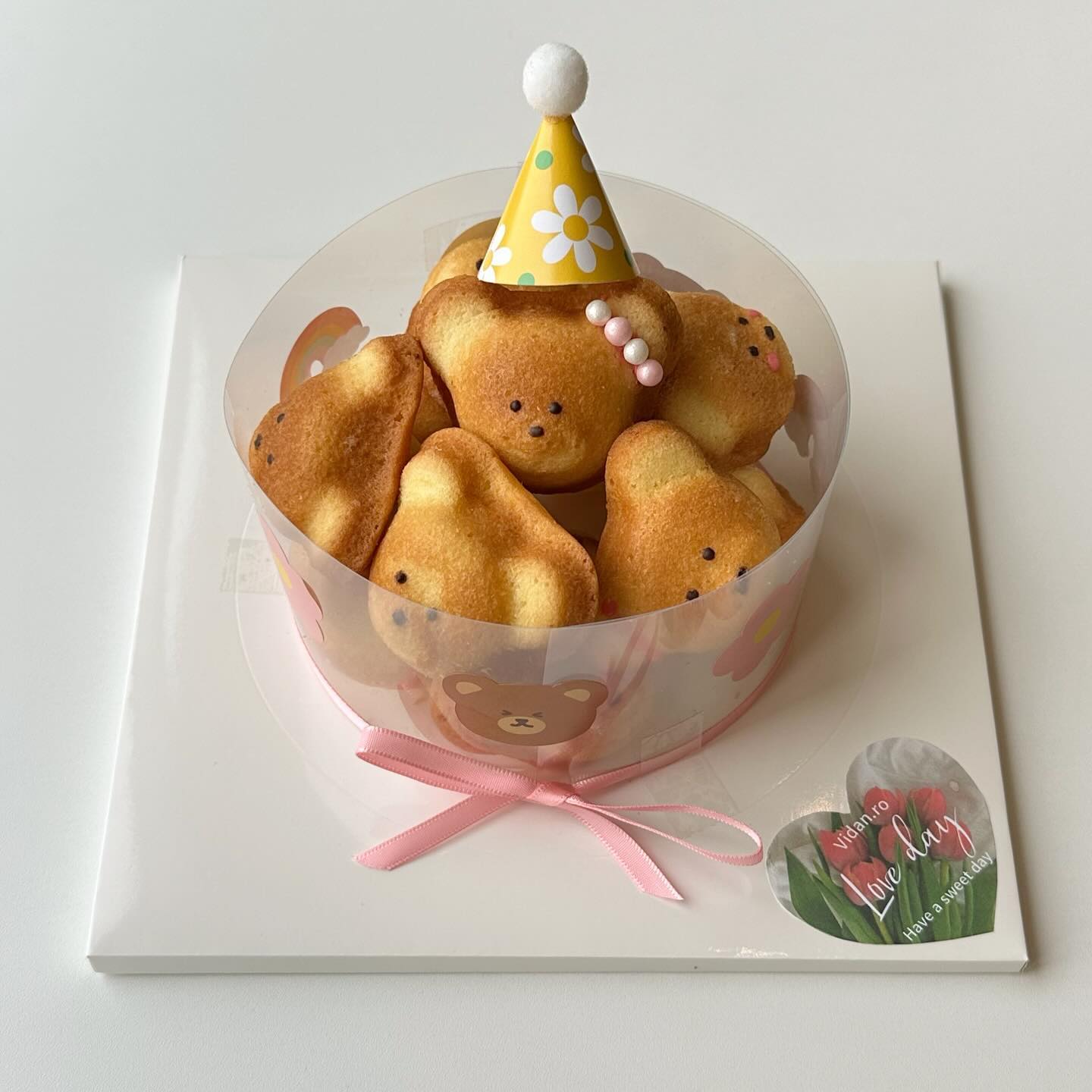 귀여운 곰돌이 마들렌 케이크 💕 넘사랑스럽다🐻

.
.

.·˖*·⑅♡ vidanro.dessert ♡⑅·˖*·.