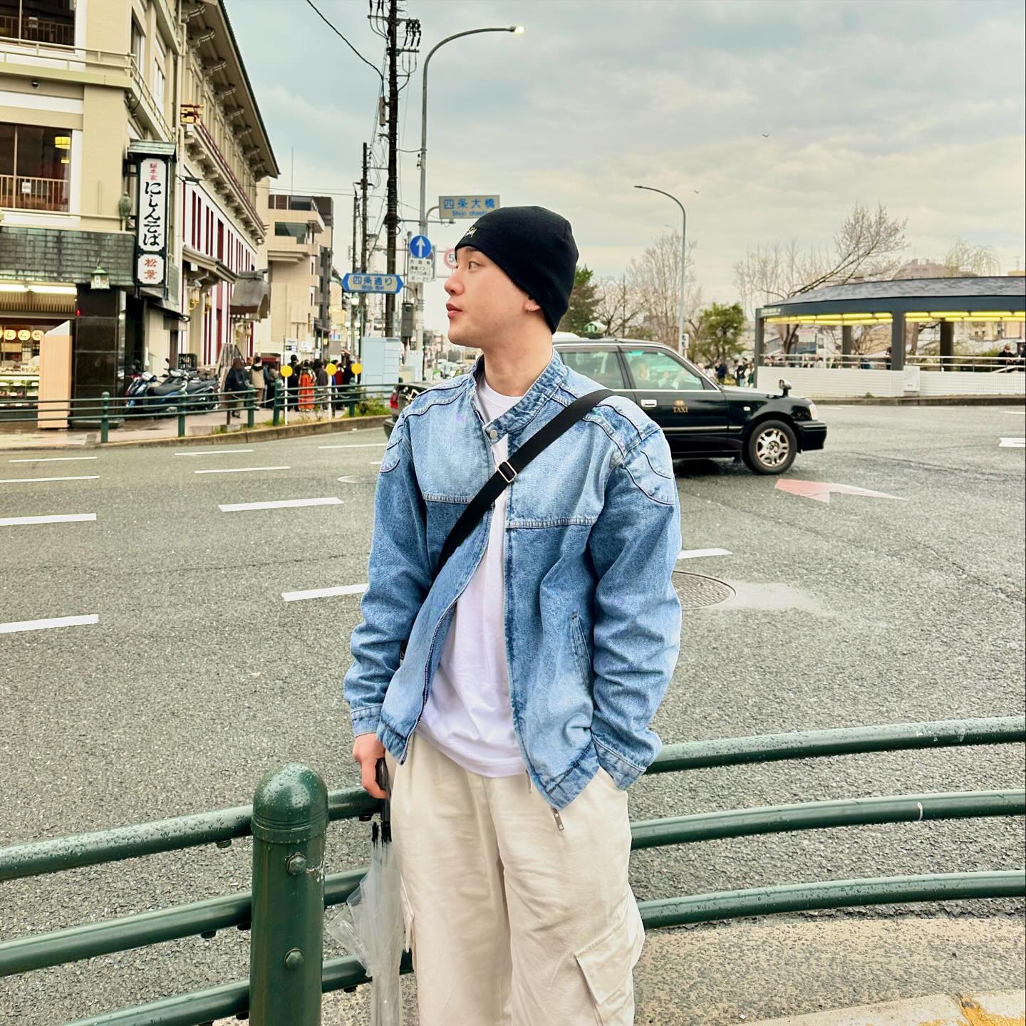 오사카➡️교토 여행 3일 📷
오사카 사람 너무 붐벼서 한적할줄 알았던 교토,
일본 온천 하고 싶어서 아라시야마 후후노유 온천갔는데
노천탕 너무 좋았다!
