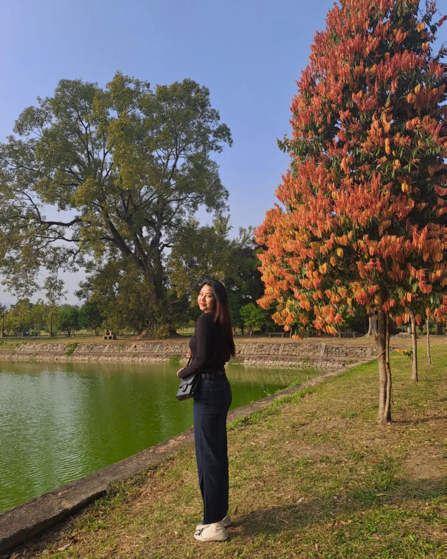 "in my soft girl era 🎀 "

.
.
.
.
.
.
.

#fyp #explore #ootd #scenery #serene #explorepage