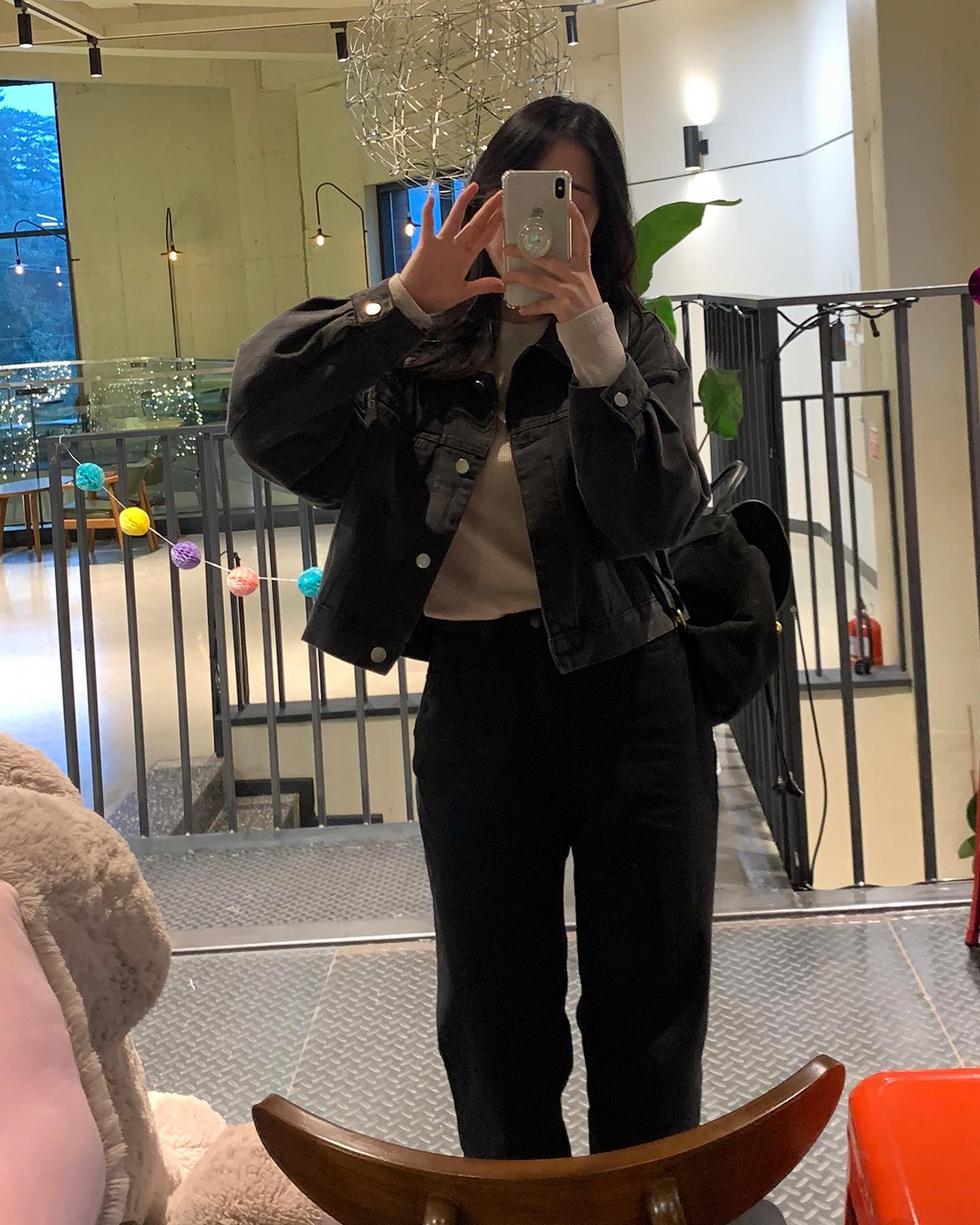 찐 좋아하는 무채색 코디📷

흑청자켓은 무조건 소장해야 돼요:)