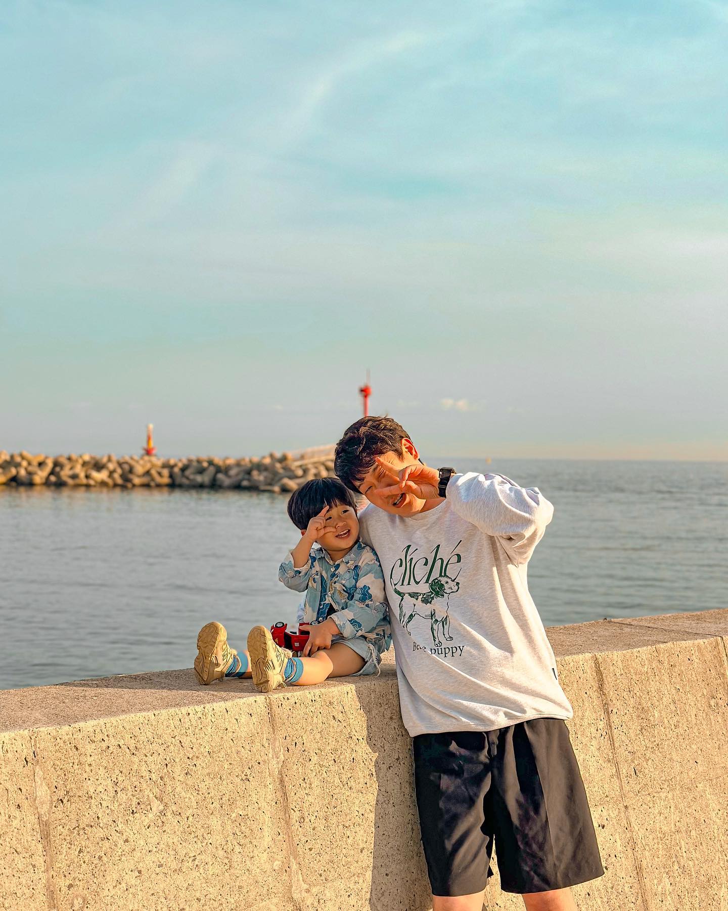 ‘
 
어린이날 빌미로 온가족이 즐거운 연휴
 
mini_rodini
newbalancekids_kr 
#이다미랑가자 #부산여행 #아빠와아들❤️