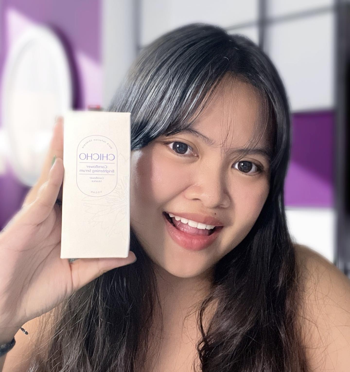 Brightening doesn’t mean getting whiter, rather so your skin has the radiance it deserves~ 

After long season of summer with tons of uv rays my skin needed to be revitalize. I was introduced to this wonder of chicho_global, which helps brighten my skin and extremely safe for those with dry sensitive skin like me! 

#IPURPLEMYSKIN and it enjoys the best of this Cornflower Brightening Serum 💜 as it is very easy to absorbed and works wonder to make my skin clear again~

Thank you nurilounge.official for this collaboration~

#chicho #koreancosmetic #koreancosmetics #skincare #facialcare #kbeauty #moisturizing #skinhydration #herb #vegan #veganbeauty #vegancosmetic