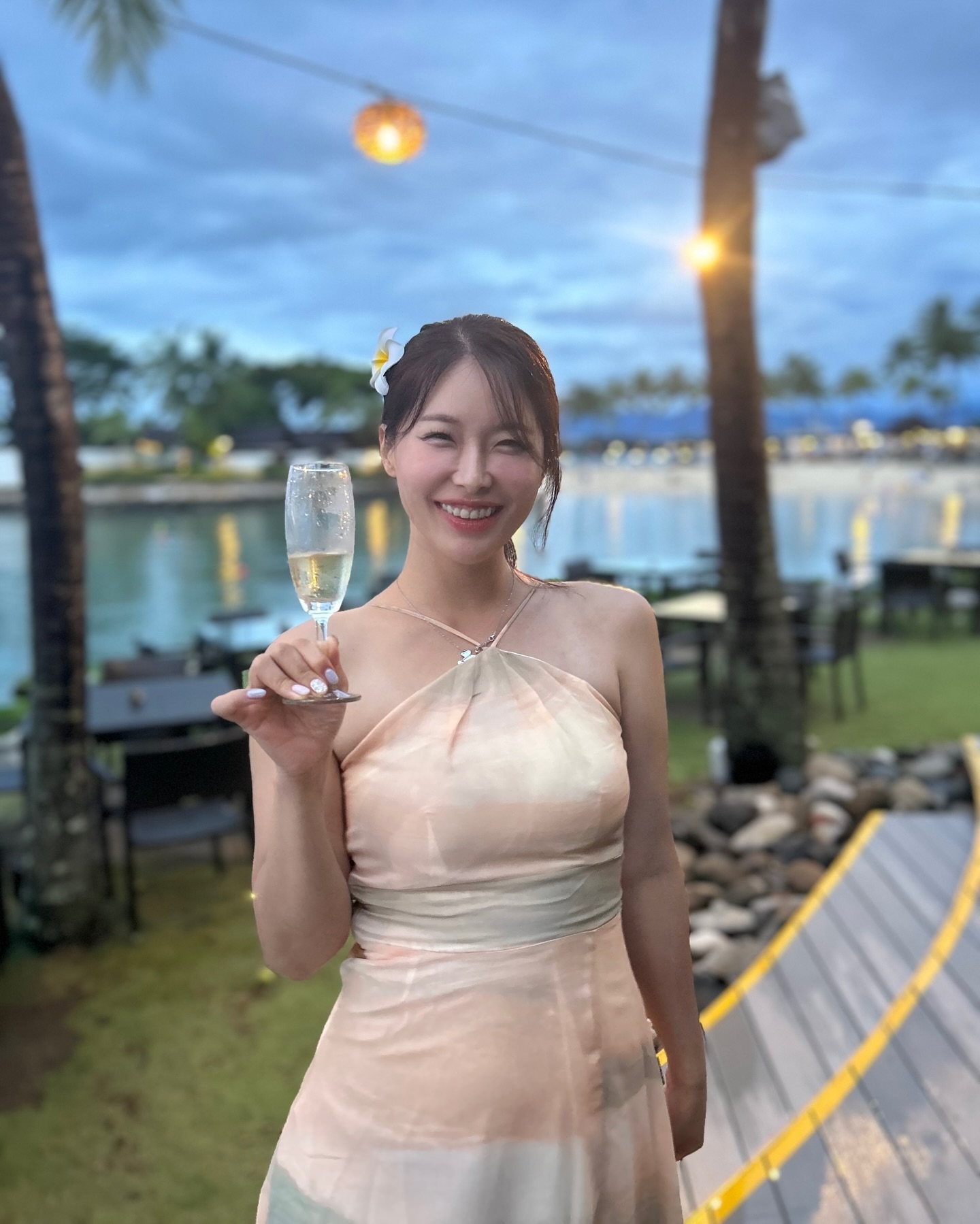 나는 Alcohol Free 근데 취해~🍹

#sunsetbar #shangrilahotel #shangrilatanjungaru