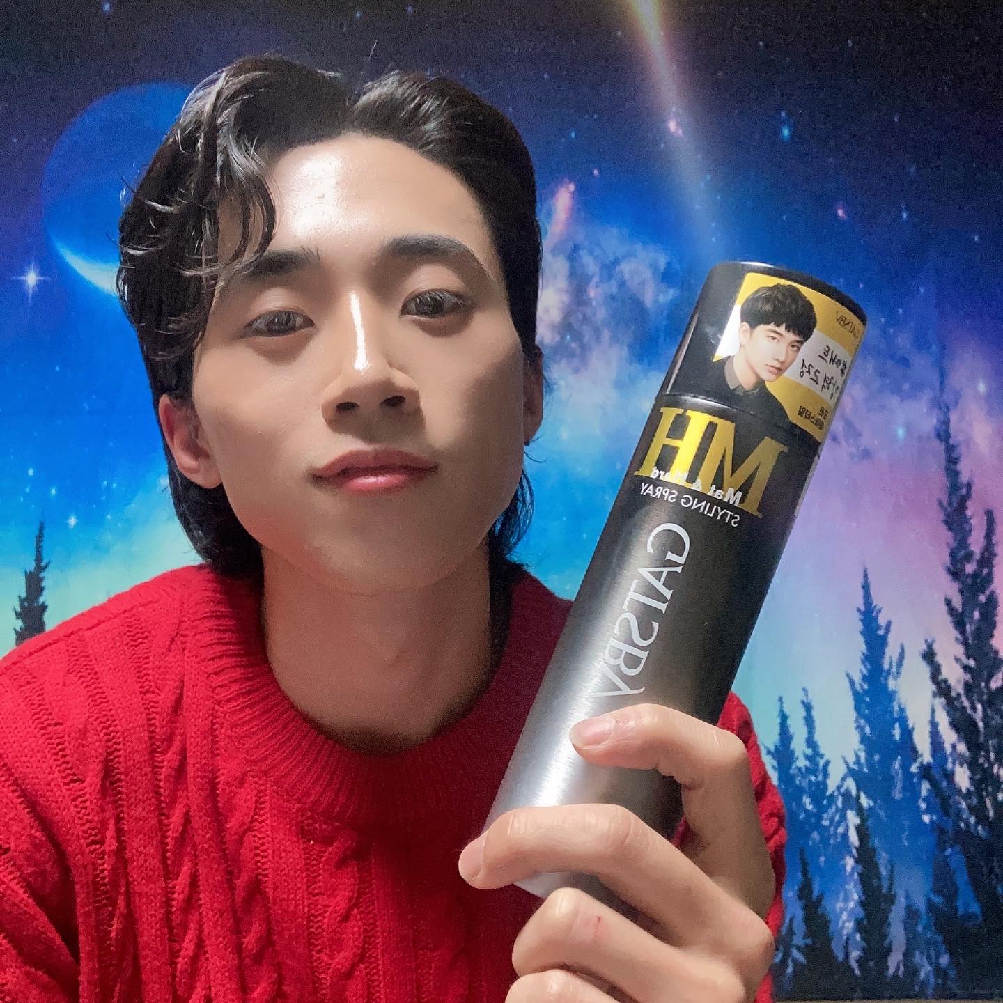 #협찬 gatsbykorea 

이 제품은 갸스비 메타러버 왁스와 궁합이 좋은
갸스비 매트&하드 스타일링 스프레이 인데요~
강력한 고정력과 더불어 하루종일 흔들림 없이 유지시켜주는 남자 머리 스타일링에 꽃~🌺

떡져 보이지 않게 무광 헤어스프레이 인 점 또한 매력적인 제품인 것 같아욤~~
또한 저자극 스프레이로 매일 안심하고 사용할 수 있을 것 같아유~~
남성뿐 아니라 여성 모두 사용 가능한 제품이랍니다~

 #매트헤어스프레이 #무광스프레이 #저자극스프레이 #고정스프레이 #헤어스타일링 #남자헤어스타일 #헤어스프레이추천 #무광스프레이추천