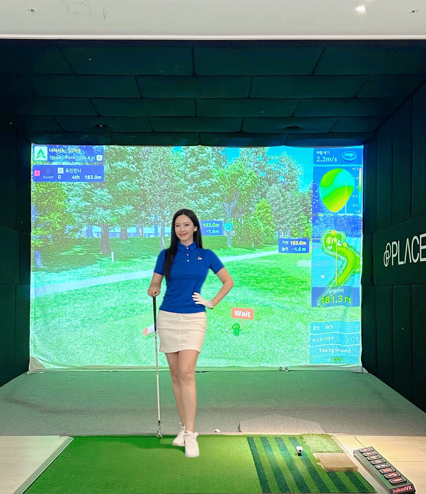 오랜만에 골프 시작하는데 심사숙고해서 초이스한 
플레이스 스크린 골프연습장 🏌️‍♀️

지하 2층부터 지상 7층까지 프리미엄으로 
최대규모를 자랑하는 시설이라니 깔끔하고 고급스러운 
인테리어에 총 25개의 룸으로 구성되어 있고 
층마다 디자인이 모두 달라서 
연습장 방문할 때마다 새로운 기분 😘

연중무휴 24시간 운영되는것도 너무 좋고
저녁 11시부터 오전 9시까지는 무인시스템이라니
시간구애 없이 칠수 있으니 공칠맛 나잖아요👍🏻

9월 30일까지 첫 방문시 ~ 50% 할인 혜택
(오후 1시부터 7시까지만 프로모션 진행중)

1층 155펍 플레이스에서는 ABSOLUT MINI SET으로
토닉워터 2병까지 해서 49,000원에 이벤트 행사하고 있으니
운동 끝나고 시원하게 한잔 할 수 있어요

HAPPY HOUR 프로모션으로
오후 5시부터 8시까지 드래프트 레드락이
단돈 3천원으로 프로모션 콤보 진행중이니 놓치지 마세요~!

place_samsung

#플렉스 #플레이스 #플레이스스크린 #플레이스스크린골프 #골프 #스크린골프 #플랜비골프아카데미 #다이닝플레이스
#155펍 #제1회플레이스스크린골프대회 #스크린골프대회 #강남핫플레이스 #골프모임 #실내골프