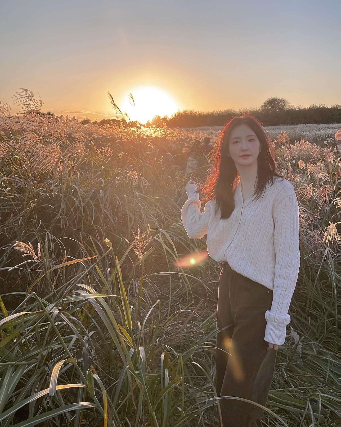 처음 가본 억새축제 🌾
차가 엄청 밀려서 해 지면 어떡하나 걱정했는데 타이밍 잘 맞게 노을까지 🌅