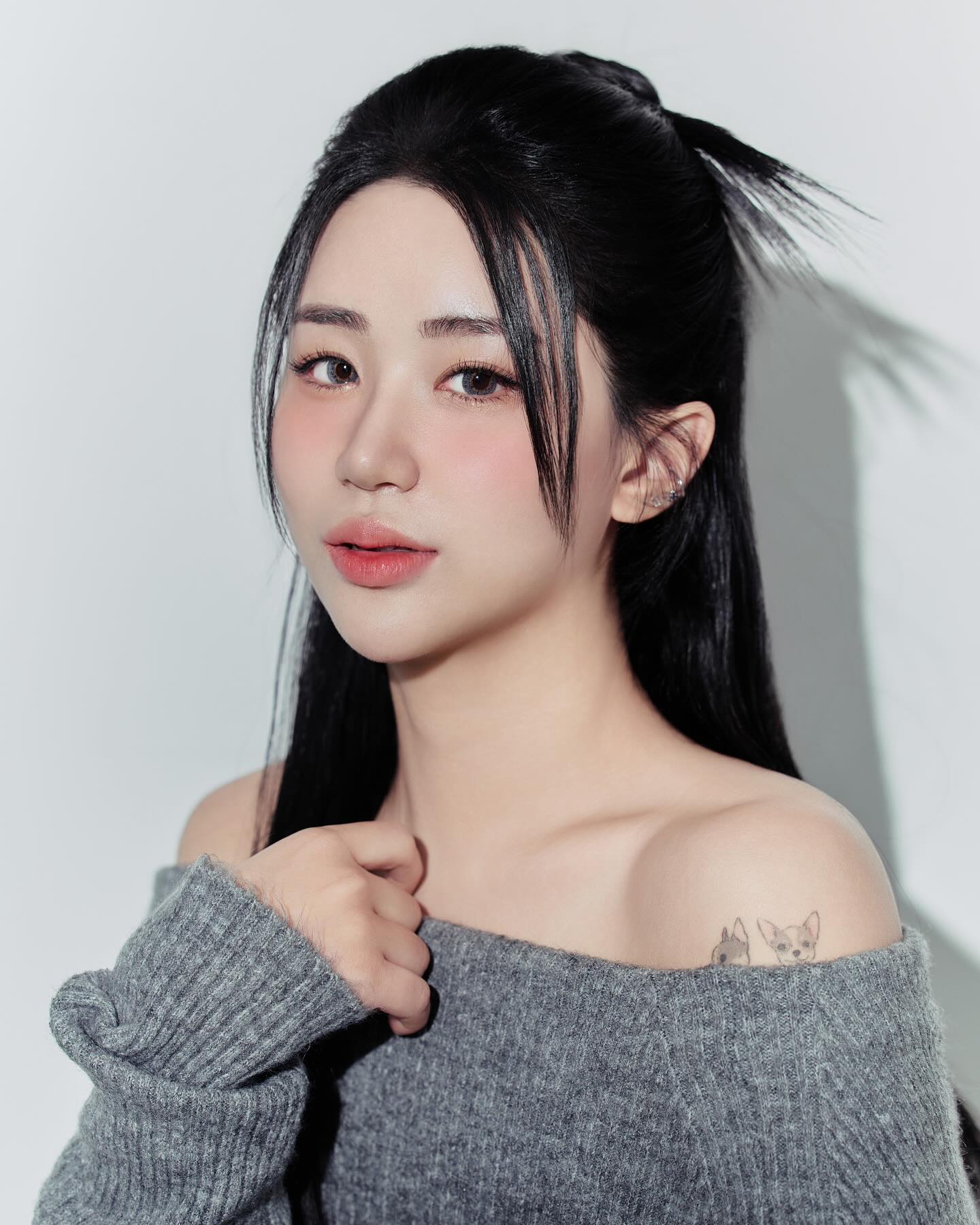 마지막 20대 빛나게 해주셔서 감사합니다🤍
30대 인생 시작!!!🩶🤍🖤
.
.
studiosong.jpg 
wwwhwajin
