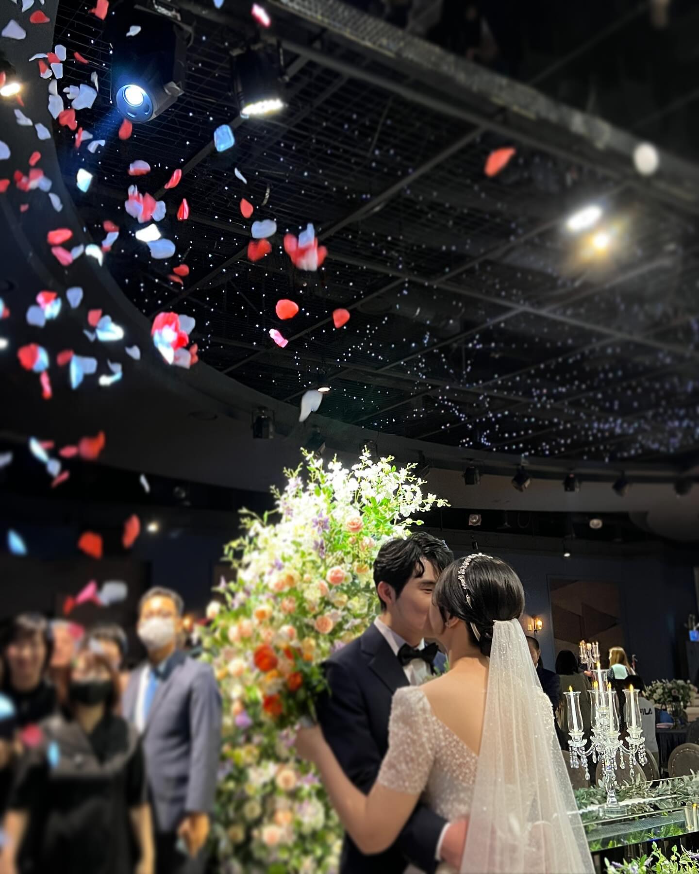 20230610 💐
내 룸메가 떠났다. 🥹 #프로하객러