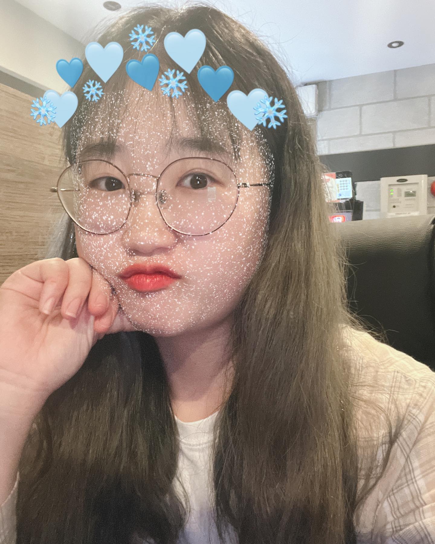 머리 언제 길어….
탈색때문에 자르긴 했는데 다시 머리가 밝아지고 있어… 이럴거면 괜히 잘랐나싶기도 하고 ㅋㅋㅋ…
⠀
⠀
⠀
⠀
⠀
⠀
⠀
⠀
⠀
⠀
⠀
⠀
⠀
⠀
⠀
⠀
⠀
#셀카 #셀스타그램 #셀피 #셀스타 #셀기꾼 #머리스타일 #머리언제길러 #얼스타그램 #얼스타 #얼굴스타그램 #스노우 #스노우못잃어 #선팔하면맞팔 #선팔하면맞팔가요 #선팔100 #맞팔 #맞팔환영 #인친환영 #인친해요 #오오티디 #오늘아님 #더워 #단발병 #selca #selfie #ootd #instadaily #instamood #dailymemes #friends