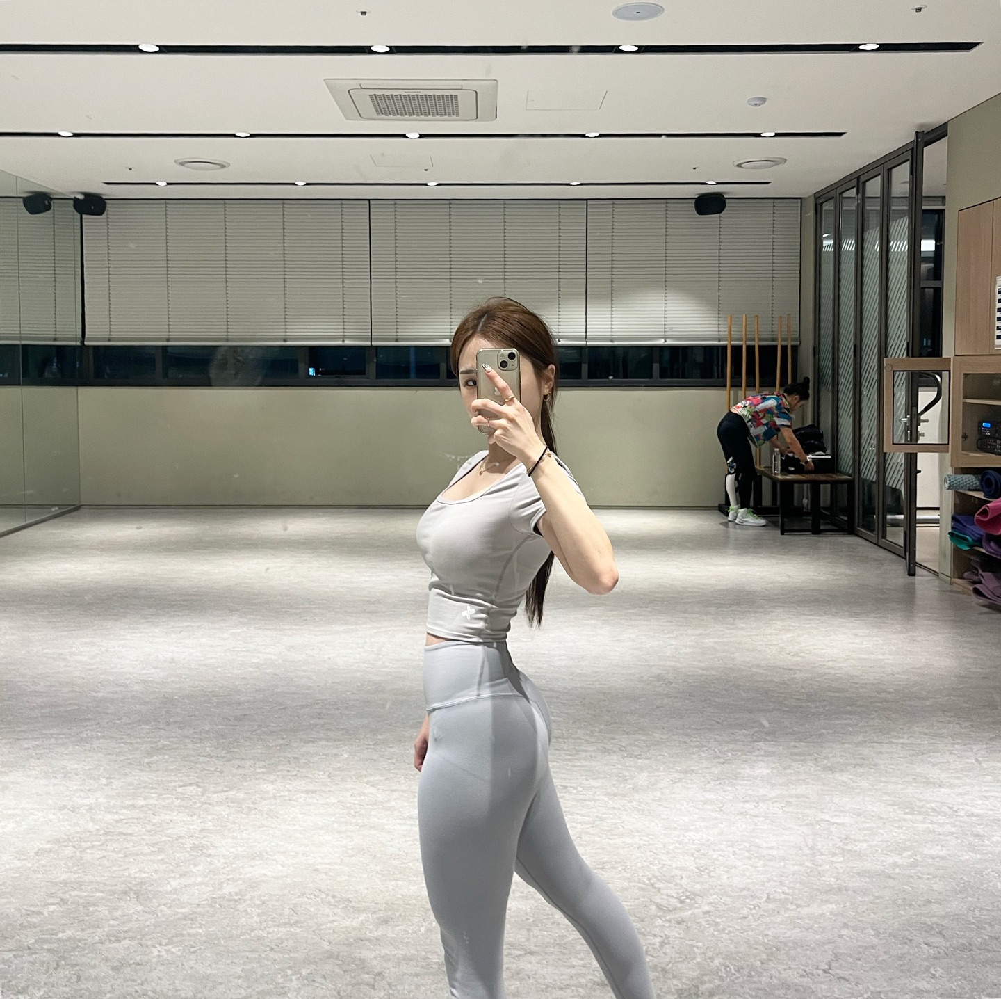 식단 2주짼데 한달은 더 해야 한다뉘...치킨피자삼겹살족발닭도리탕떡볶이 먹고싶당
