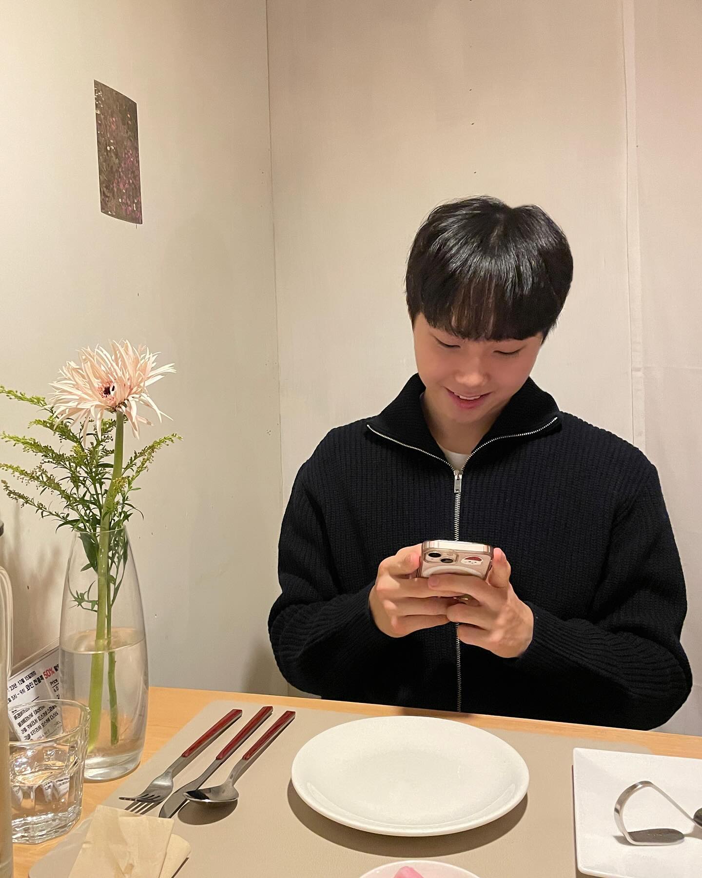 🌺

#대학생#한림대#04#신입생#꽃
#패밀리레스토랑