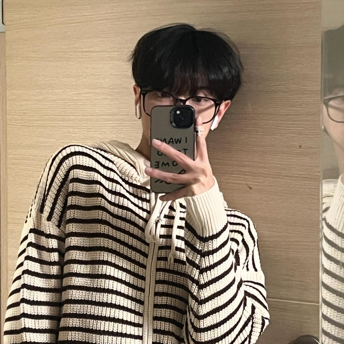 다들 쓰레드에서 많이들 넘어 왔나보오.
.
#맞팔환영 #쓰레드 #태그귀찮아요