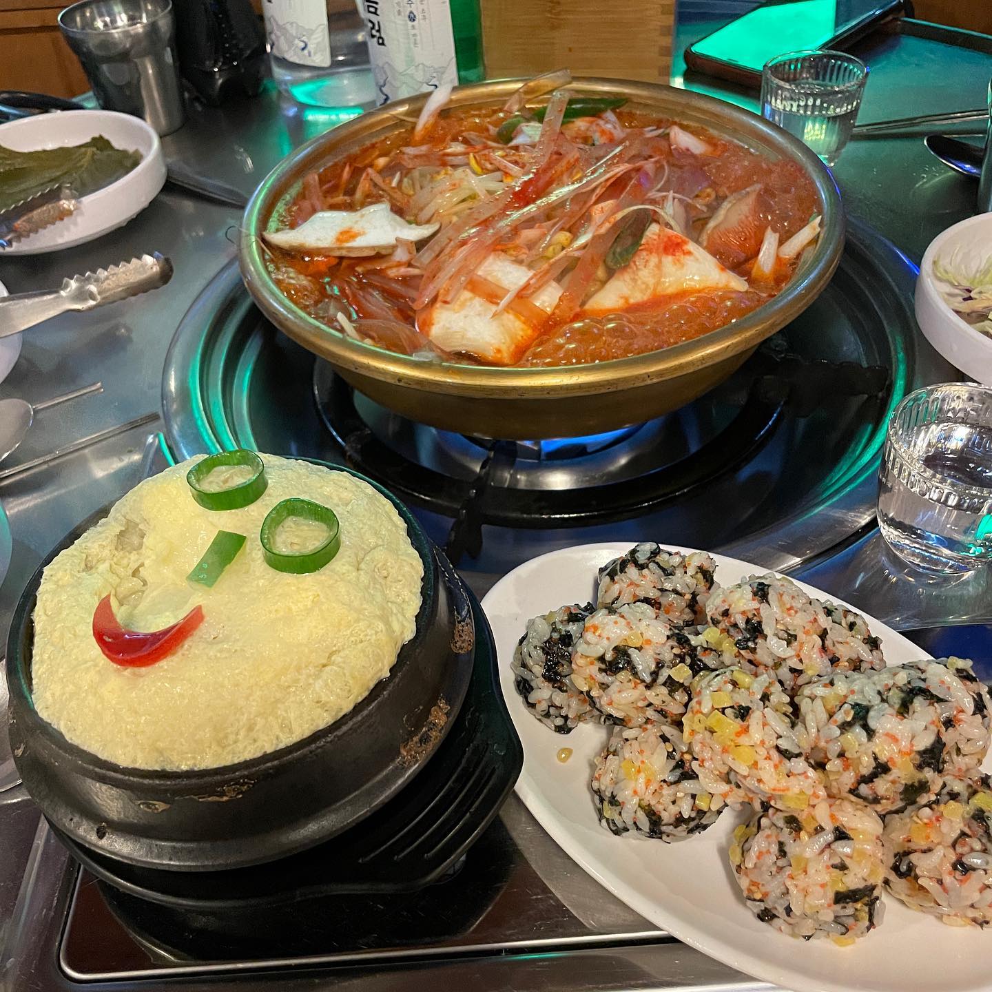 볼 한쪽 파먹힌 계란찜 ㄱㅇㅇ