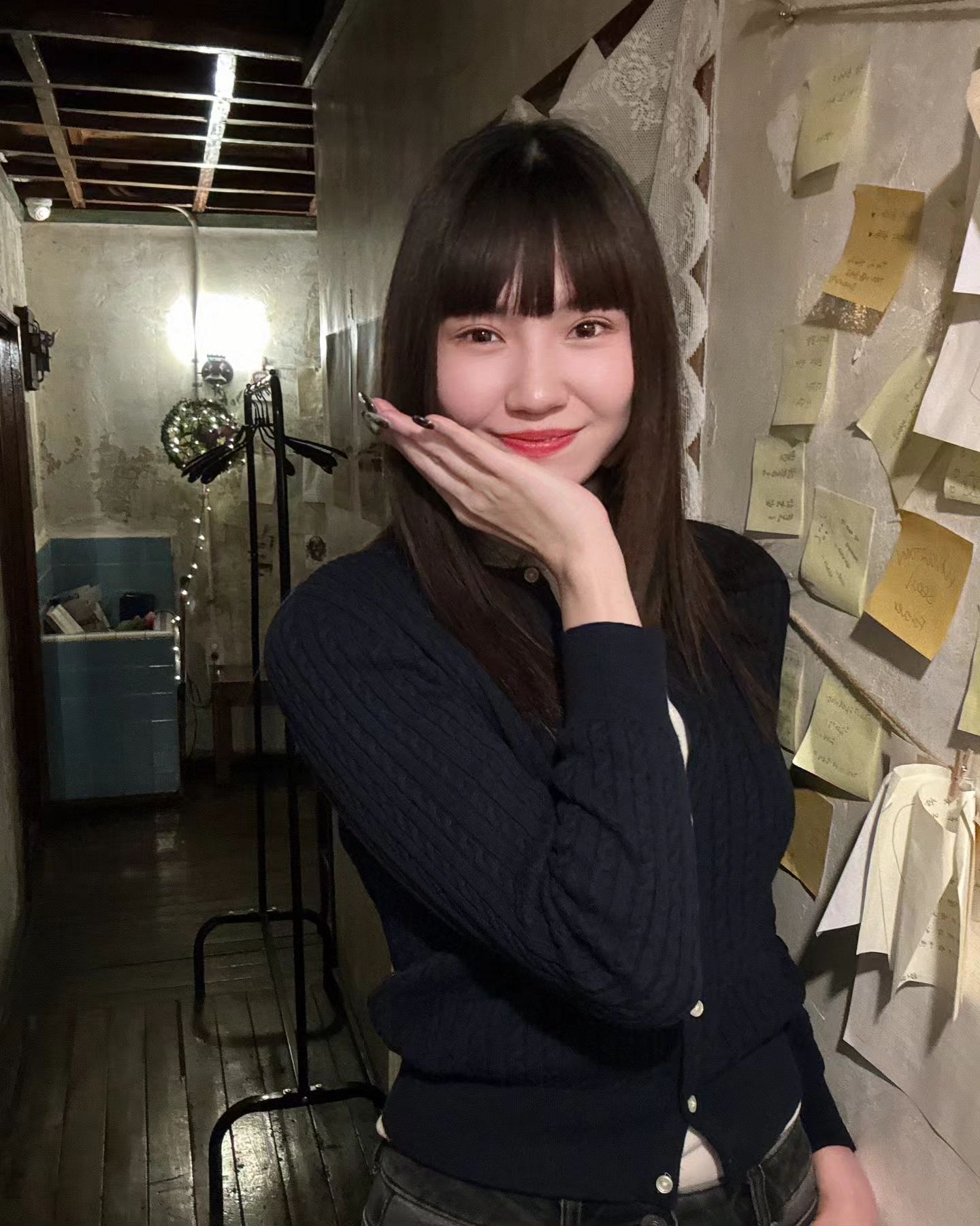 울 소정이♡ leesojeo
오랜만에 같이 힐링영화보고
예쁜 카페 발견!!! 너무이뻐♡
사진 잘 찍어줘서 고맙둥♡
다음에 또 만나~~ 

#종로 #광장시장 #친구 #덕스티켓 #시사회 #영화 #힐링영화 #어떤인생 #친구랑영화 #밥 #카페 #아마츄어작업실 #셀카 #사진 #사진찍고놀기 💙