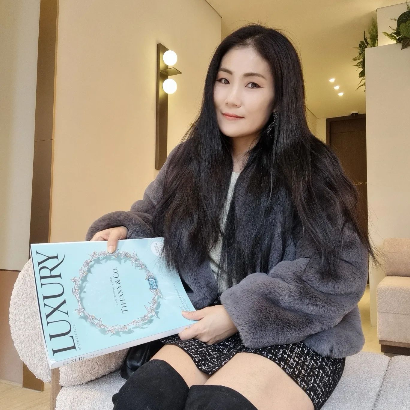 늘 바쁜 하루하루
스트레스를 날리는 나만의 방법
럭셔리한 공간에서 보고싶은 잡지와 책
내취향 음악과함케 티타임
오늘도 이어지는 나만의 #골드스토리
.
.
.
.
.
#멀츠에스테틱스 #처음부터울쎄라 #울쎄라골드스토리
