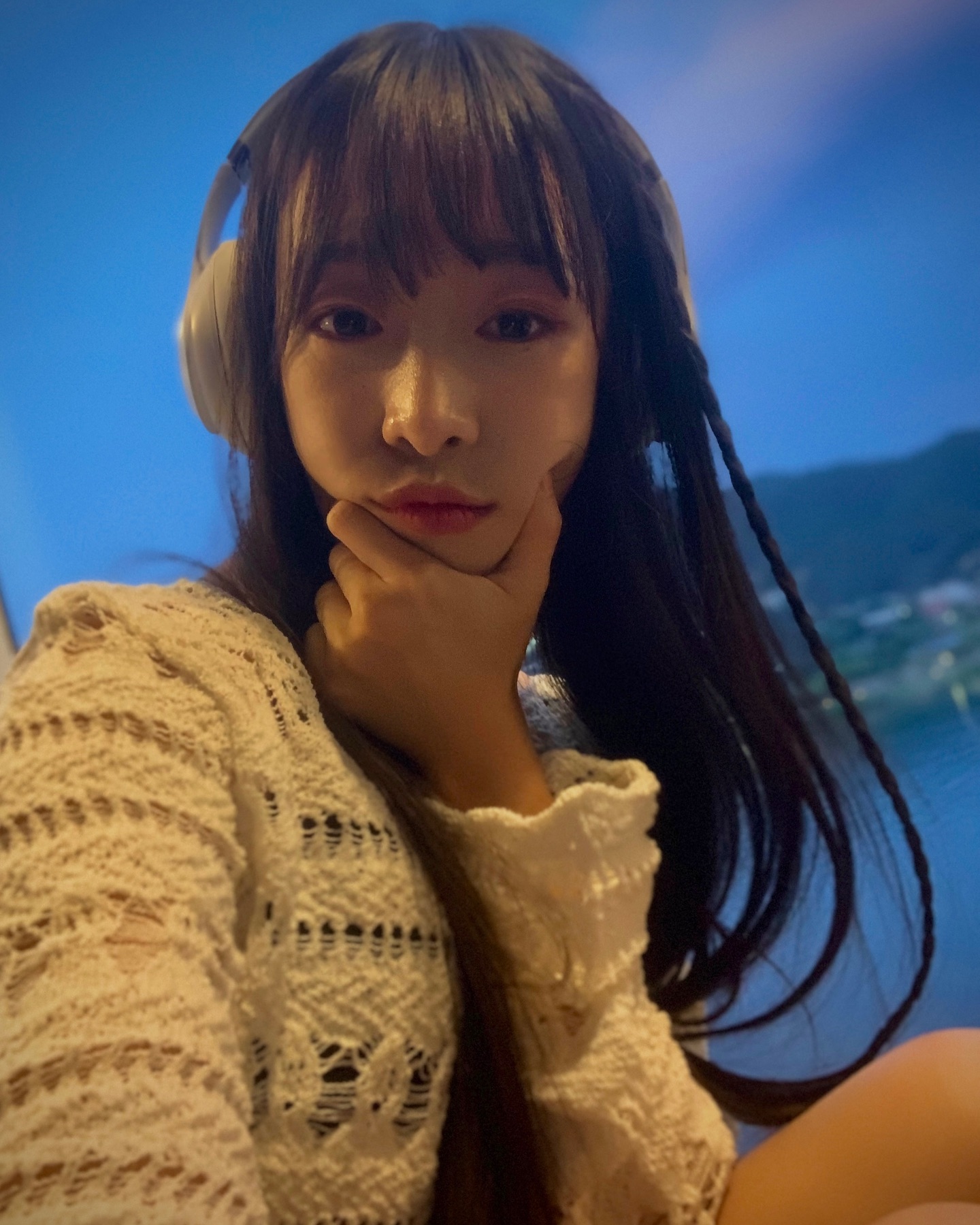 북한강 단골카페 라온숨 🌊🏕️💫🍃
4층 창가자리 웨이크보드 구경하면서 대리만족 시원시원✨
빠지 진짜 자주갔었는데,, 늙었구려~~ 이럼서•• 음료홀짝*
원래 식물원느낌나는 1층을 더 좋아했는데,, 여름이라 💙🤍헤“
.
.
.
#북한강카페#북한강뷰카페#라온숨#남양주카페#카페스타그램