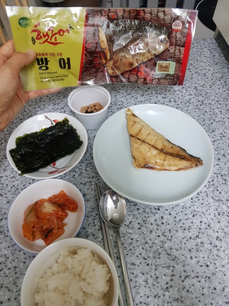 바다소리 햇구어ㅡ 생선구이와 연어스테이크를 전자레인지로 간편하게