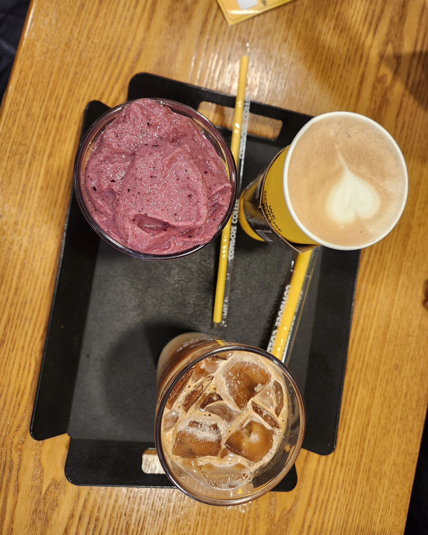 +2997
중식 거하고 찐하게 먹고
후식 냠냠😋😋