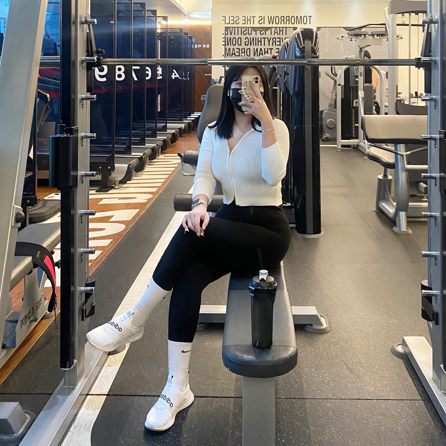  “다요트 언제 하낫… . . 다이어트 할 때 필수인 영양제🫶🏻 리뉴얼된 마이크로바이옴 유바이오시스 프로바이오틱스 하루 캡슐 하나로 건강 챙기자구요 ‼️ 단백질 러버 헬창들 모여랏 📢 (주)마이크로바이옴 네이버 스마트스토어에서 이벤트도 진행 중이니 구경…”