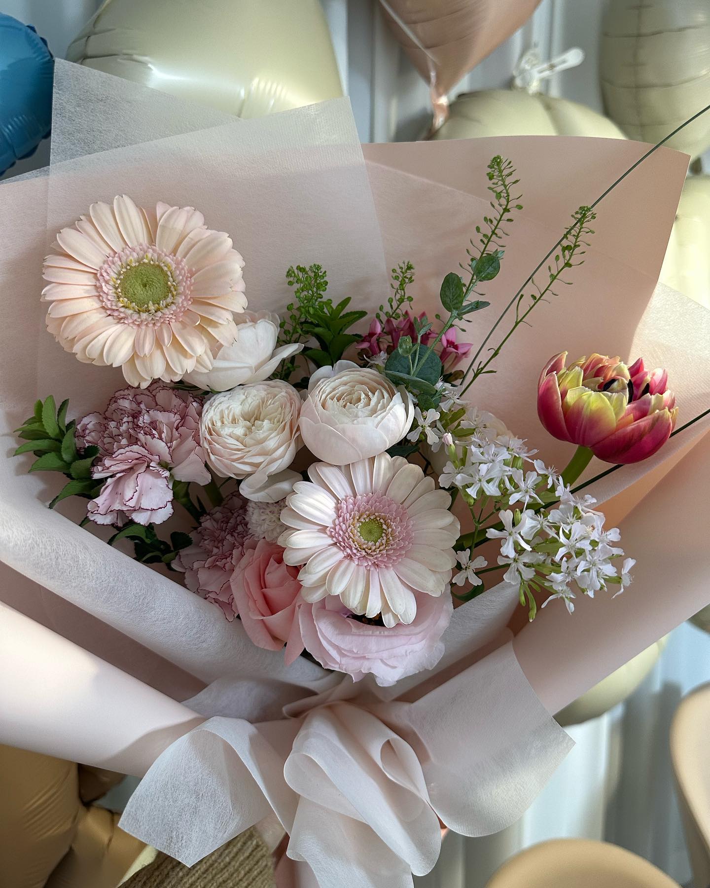 오랜만에 꽃선물🩷
.
#1000일기념 #꽃 #🌷 #🩷