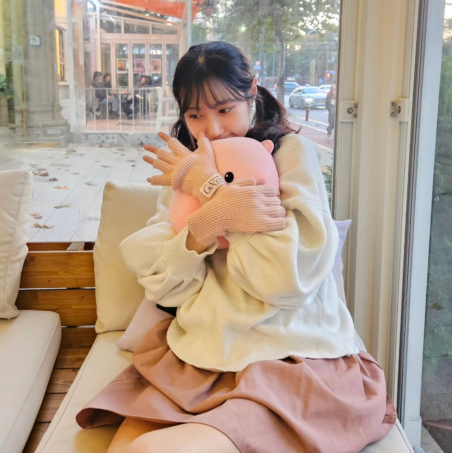 #협찬
부농부농 장갑🩷

보돌보돌한게 딱 취향🥰
gocori_the.city.gardener

핑크러버에게 딱맞는-
핑쿠장갑 😊

#고코리 #장갑 #겨울장갑 #고코리장갑