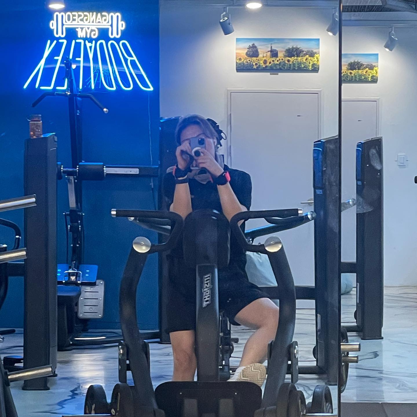 다른 운동도 해보고싶은데...
헬스장 이용권이 담달에 끝나더라구....
이거 끝나면 다른지점 프사오
체험 다ㅅㅣ 가보고 싶고 그러네...

남은 기간 핼스장이나 잘 나오고 그런 말 하자^^

요거트프로틴+아몬드브리즈 조합은 다시는 안먹는다 최.악
