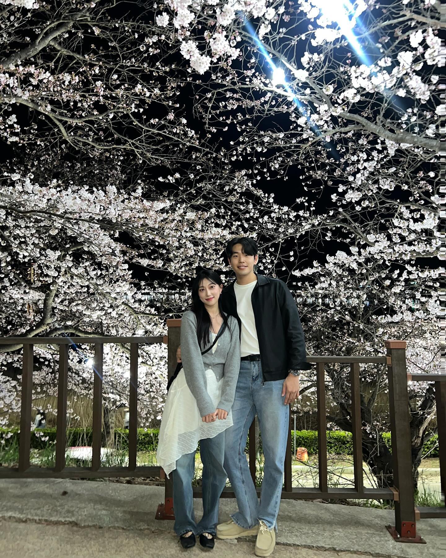 우리 이제 4계절 다 같이 보냈다 (❁´▽`❁)
이제 두번째 여름 맞이 할 준비하자 자기야 🫶🏻