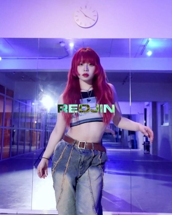 Pop!
Choreography by Me yujin.0117 
Song | #pop! - #adannaduru adannaduru 
🎥 lamf_dance_academy 

Every Wed 8:40 at lamf_dance_academy 

싱크 안 맞아서 계속 고민하다 다시 올리는🥲
다음 주에 재밌는 거 하니까 꼭 놀러오기😘❤️

항상 예쁘게 영상 남겨주시고 기회주시는
lamf_dance_academy 감사합니다❤️

#redjin #redjinchoreography #dance #dancer #choreography #tutting #handschoreo #lamfdanceacademy