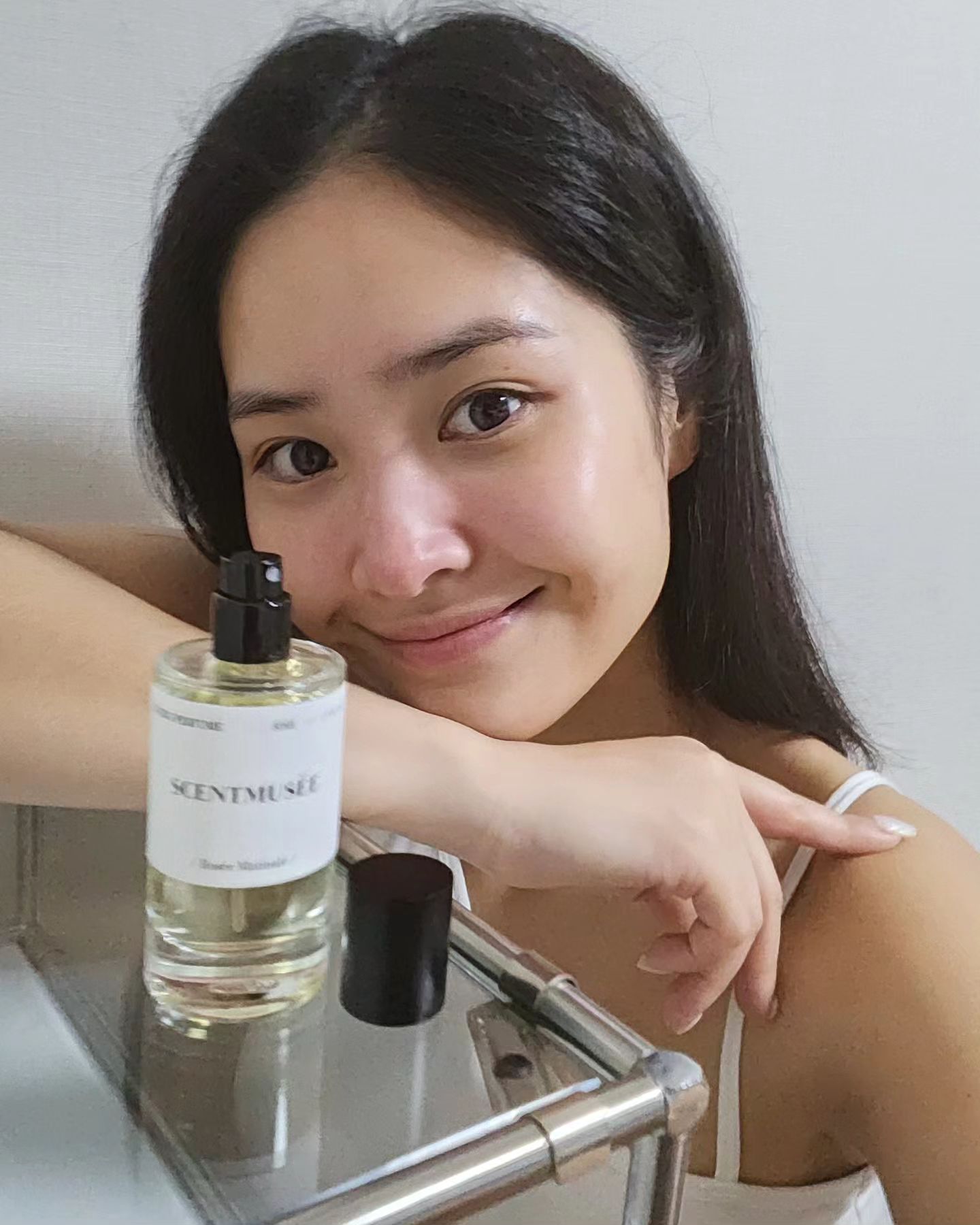 scentmusee_official 
 #제품제공 #리빙퍼퓸 #룸스프레이 

Natural perfume 💗

자연스러운 향으로
데일리로 사용중💕

은은한 향기로
친구들과 만나는 주변분들이
향기 좋다고 물어보시네용 !

#섬유향수 #디퓨저 #비건향료 #인테리어 #집들이선물 #선물추천 #센트뮤제 #scentmusee