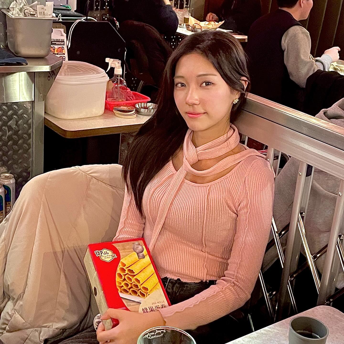 🩷💜❤️
.
.
.
.
금쪽이 키즈톤🍼