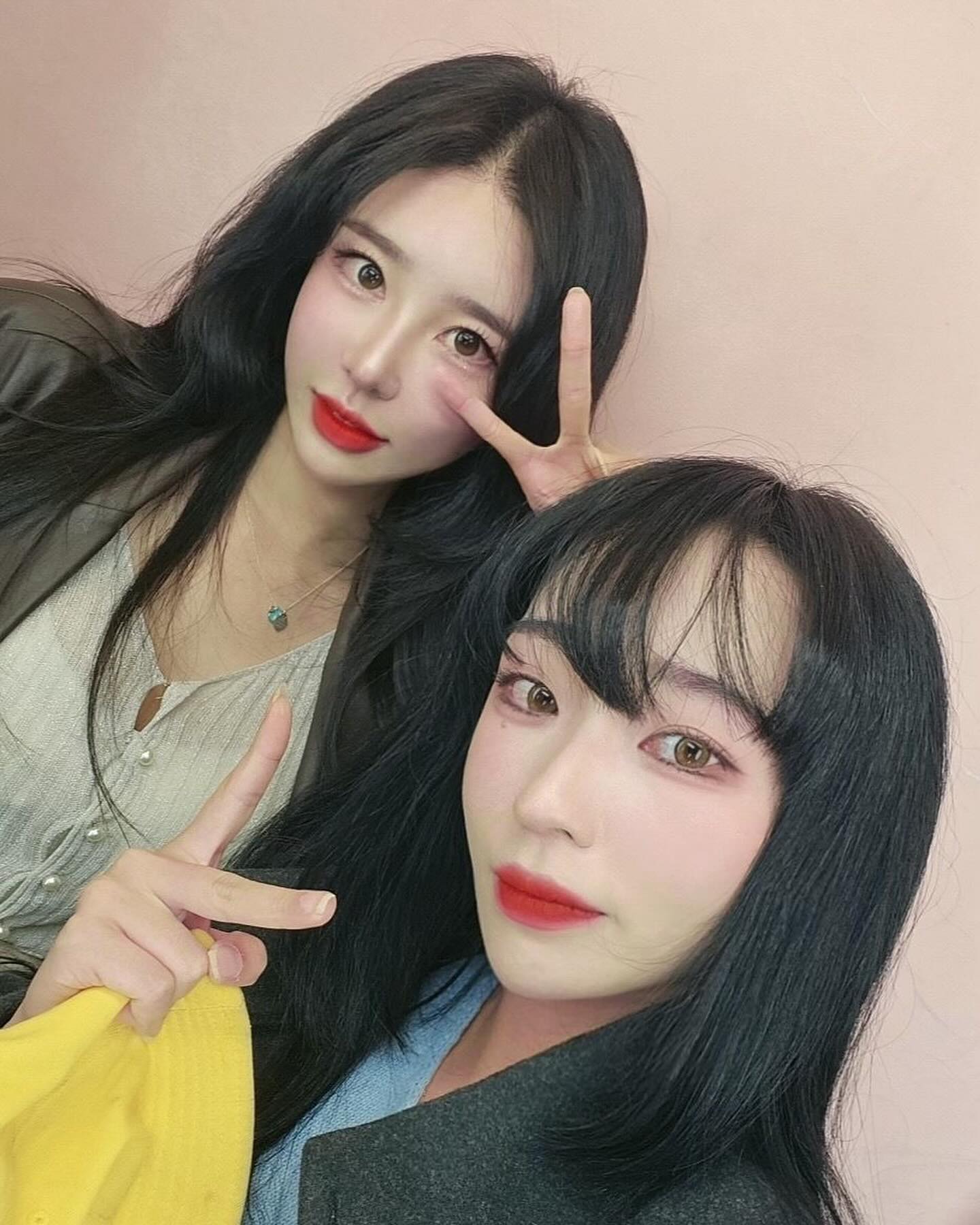 개띠들 사이에 낀 양띠😎✌🏻 좋아 자연스러워써