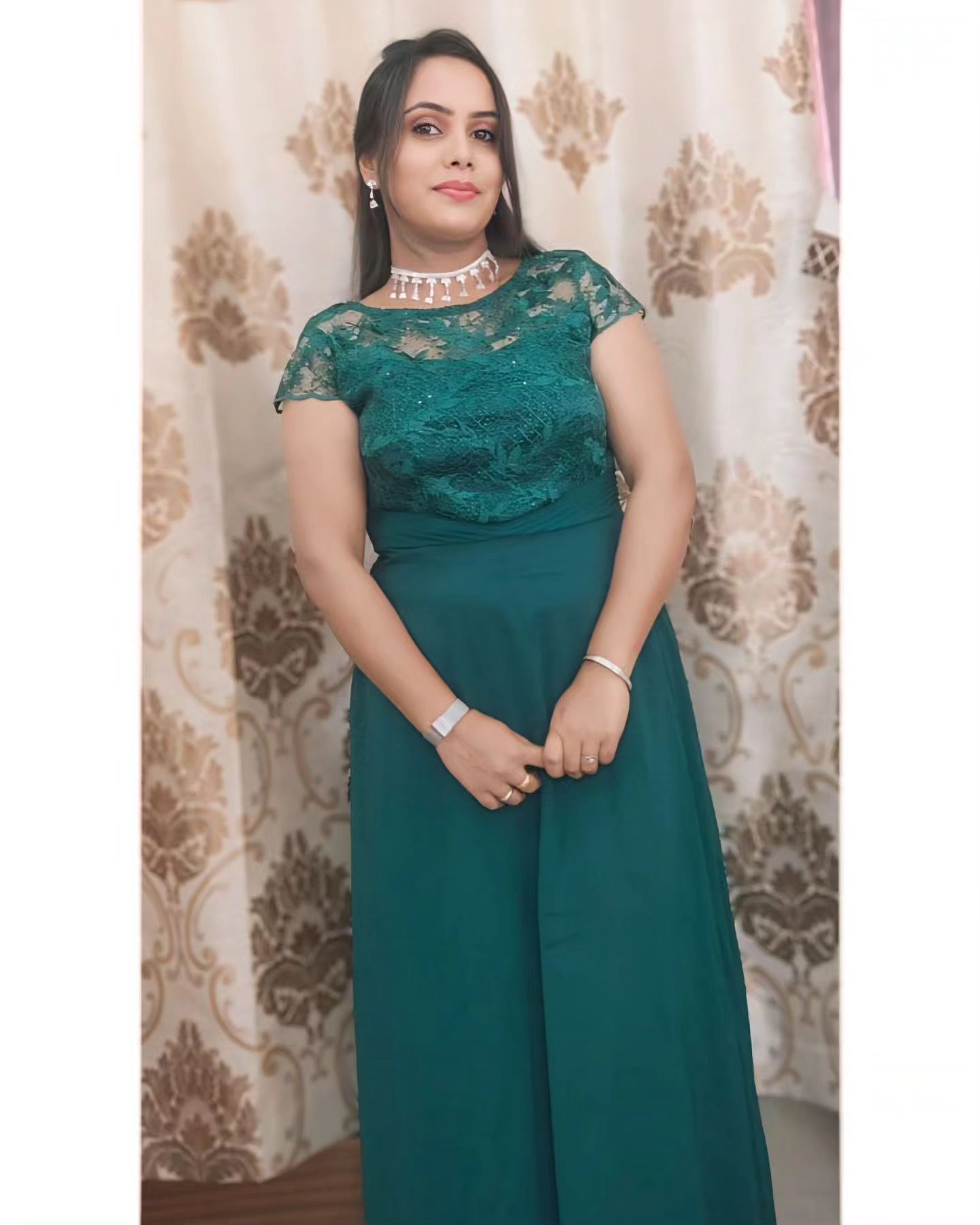 Party Makeup 💄😍 Aura Beautique ✨
 ☎️ 8015174841
.
.
aura_beautique 
.
.
#aurabeautique 
#makeuplooks #makeup #makeupartist #makeupideas 
#bridalmakeup #bridalmakeupartist #mua #newpost 
#hairstyles #partymakeup #beauty #beautiful #makeuplover  #instapost #instagram #fassion #eyemakeup #style #happyclient