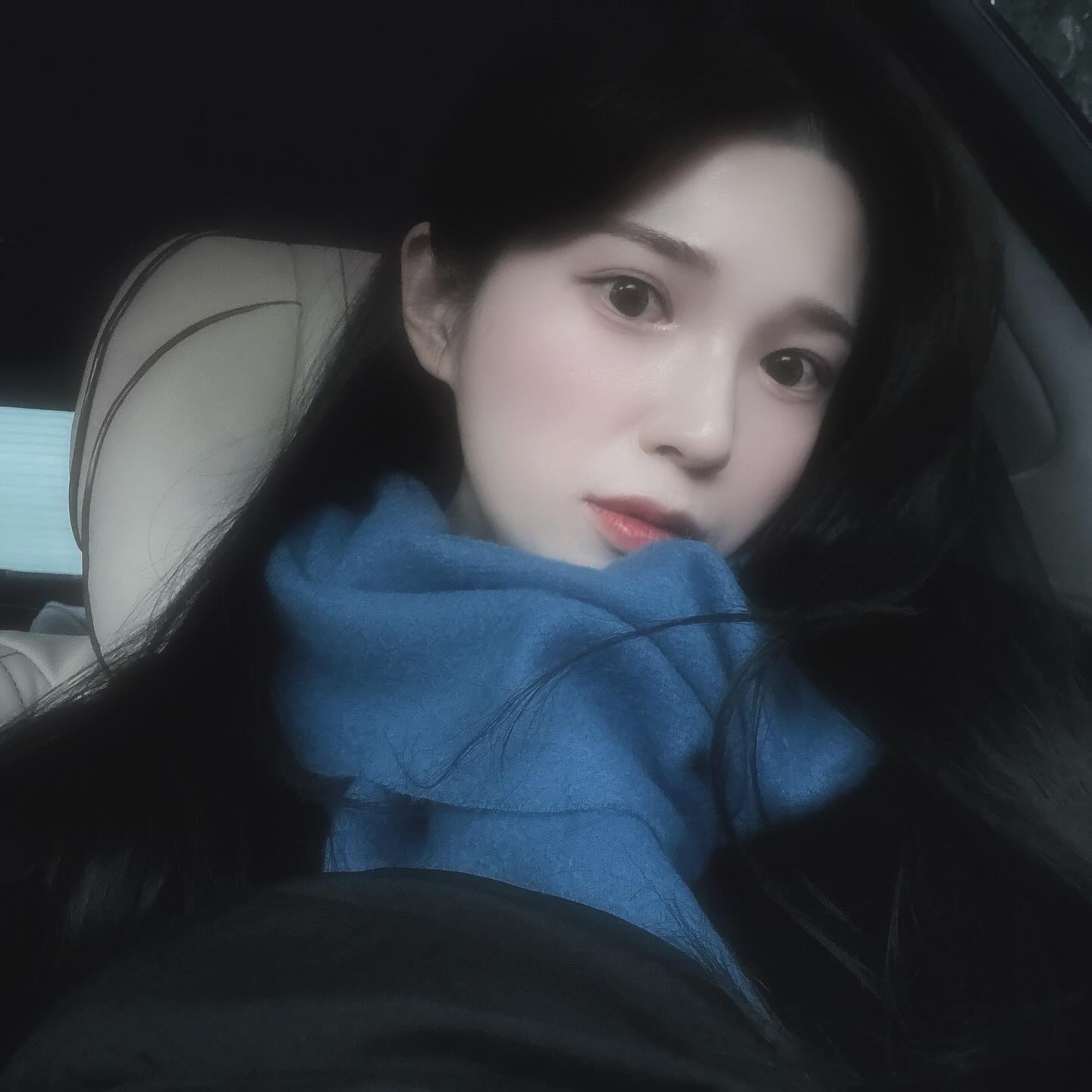 ⠀
⠀
감기조심하세요~💙
추버라추워_:)
⠀
⠀
⠀