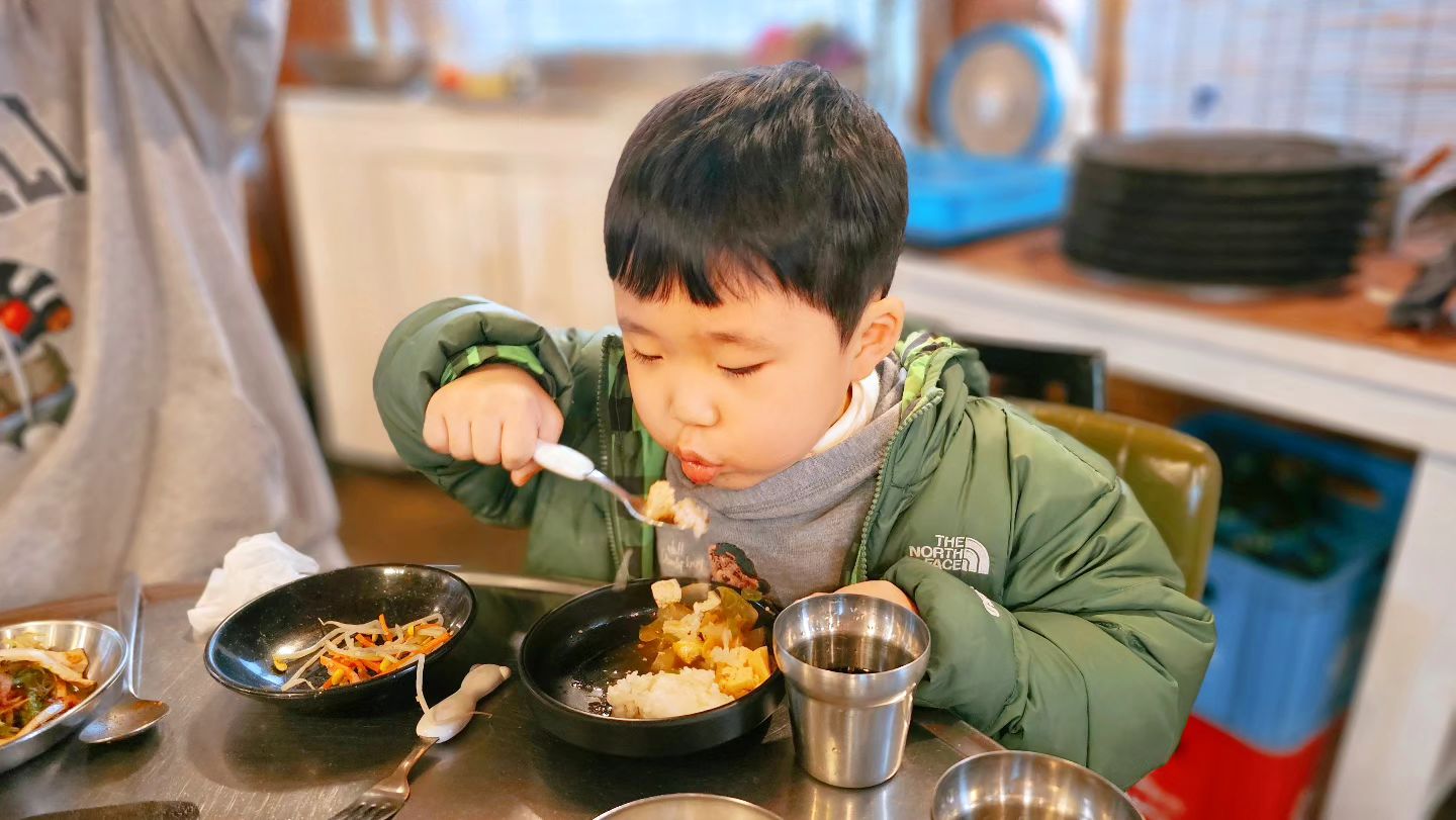 편식 안하고 잘 먹는 아들
키도 쑥쑥 크길🙏