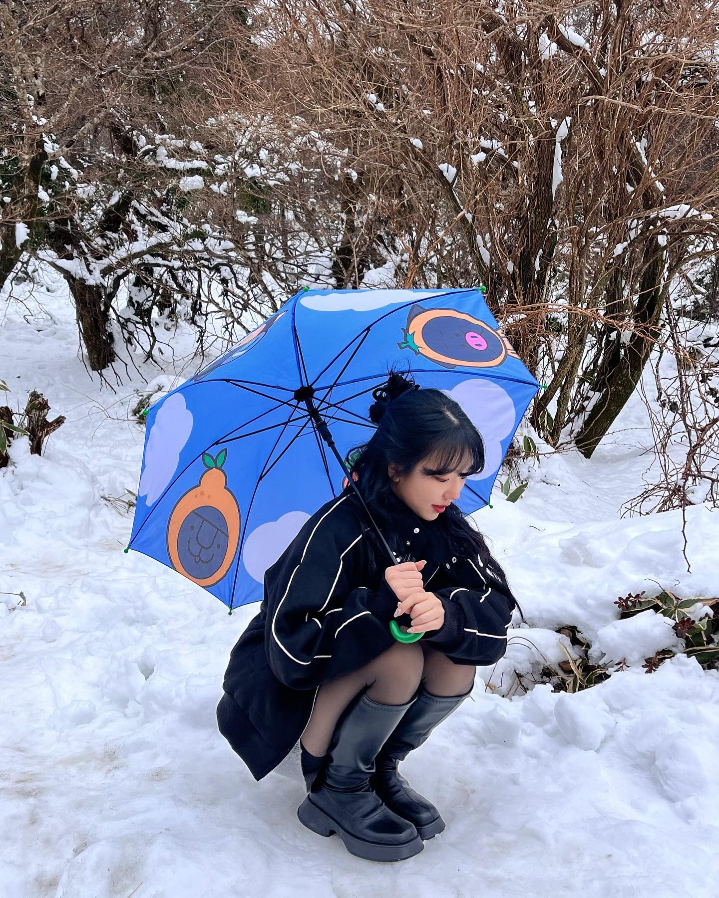 ✈️❄️🤍

이렇게 많은 눈은 오랜만이야ㅑㅑㅑ