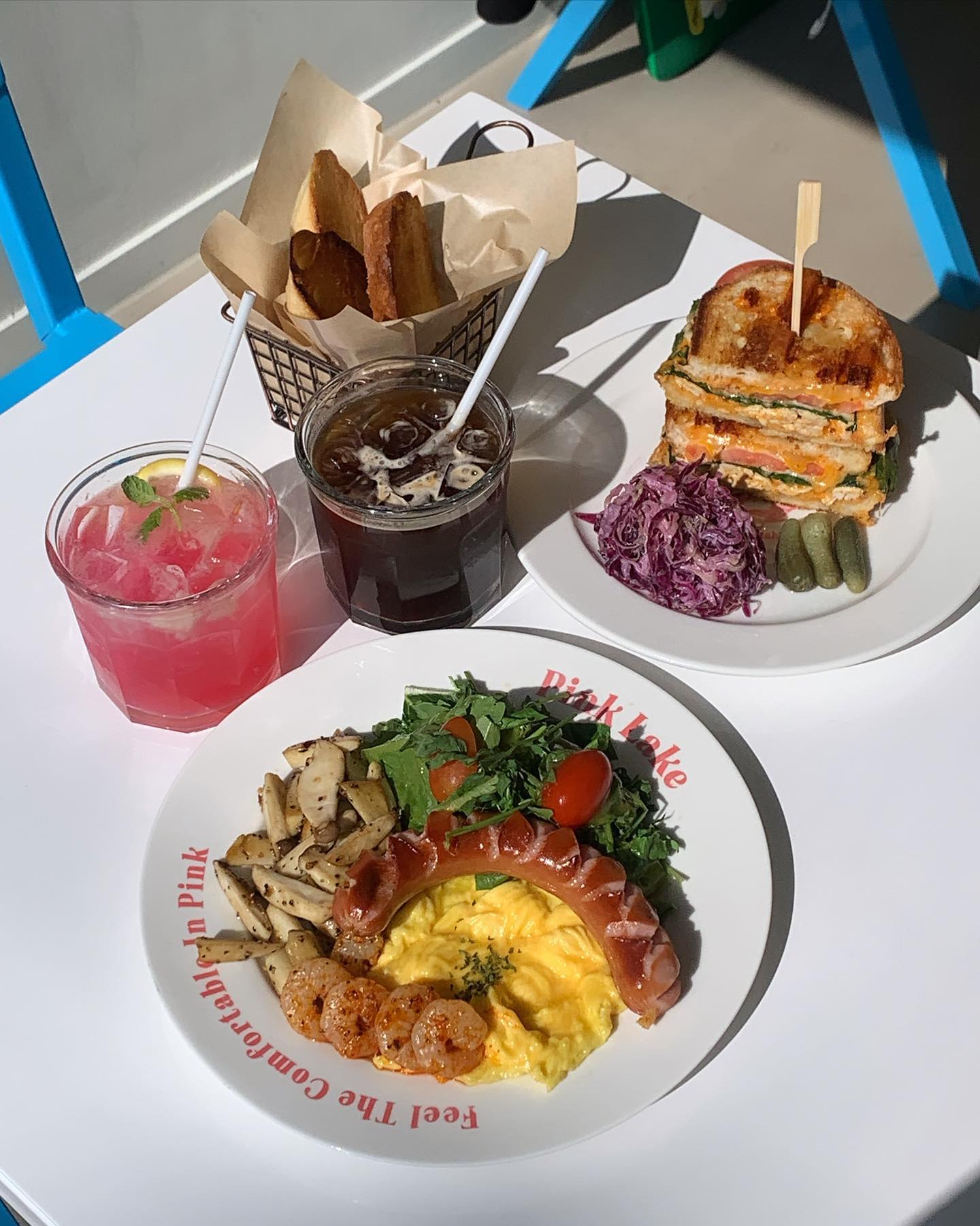 브런치 꼭 먹기😋🩷 pinklake.official 
.
.
.
.

#핑크레이크#부산브런치#부산브런치카페#부산신상브런치#부산애견동반카페#부산브런치맛집#광안리신상카페#광안리브런치#광안리브런치카페#광안리브런치맛집#광안리카페#남천동브런치#민락동브런치#광안리와인#광안리소품샵#광안리호텔#남천동카페#광리단길#광안리불꽃축제#부산토스트