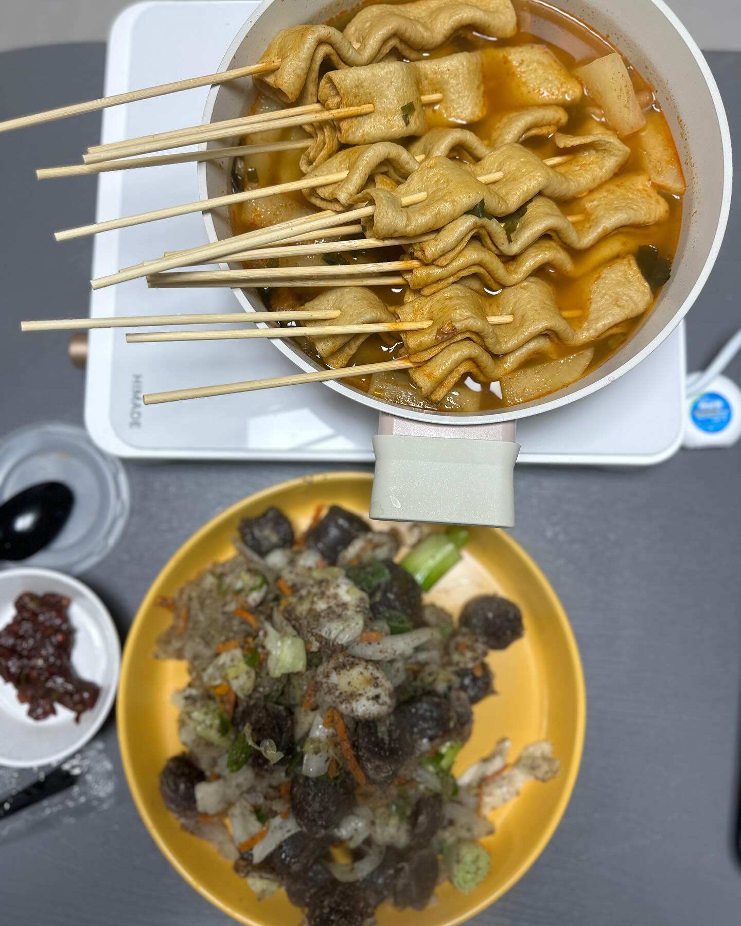 💜
남편님과 합동 음식 조립작전 ㅋㅋㅋ
맛난다요 아주 요즘 울적할틈이 엄쒀