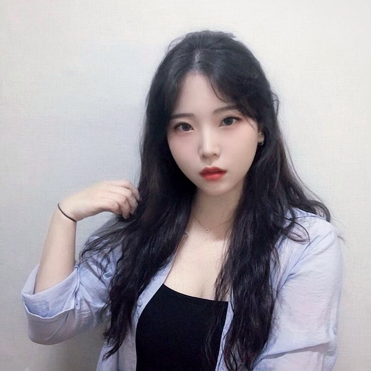 앞머리 잘라..?길어..?잘라..?길어..?
.
.
.
.
.
.
.
.
.
.
#대구 #데일리 #데일리코디 #셔츠코디 #일상 #일상소통 #셀피 #셀스타그램 #소통 #소통환영 #인프제 #인스타 #인친 #인친환영 #좋반 #instadaily #dailylook #daily #instagram #instadaily #follow #selfie #selstagram #beauty
