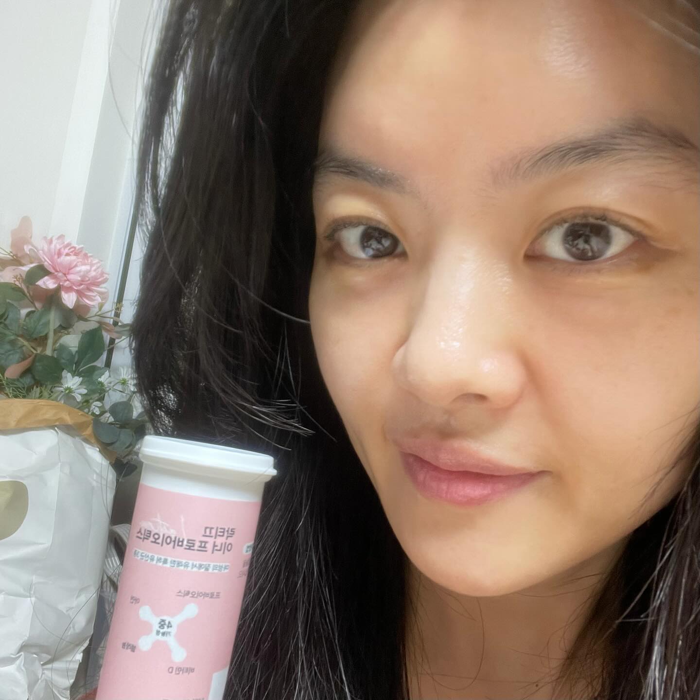 ⠀⠀⠀⠀⠀⠀⠀⠀⠀⠀⠀⠀⠀⠀
#협찬 이지만 필수유산균!

여자에겐 필요한 콜린, 이노시톨, 비타민D, 아연, 질유산균 ◡̎ 

락티끄는 활성 비타민 D3 1일 영양성분 기준치 100% 함유 + 면역기능에 좋은 아연 + 세포보호에 좋은 셀레늄 + 국내에서 안전하게 제조된 19종프로바이오틱스(유산균)을 한번에 섭취가 가능한 All In One 질 유산균!!!

유산균 수 50억 보장, 위산에 녹지않고 질까지 살아서 간다는👍🏻

하루1알 꼭 챙겨요,
핫한 락티끄 답다요~♥️

#락티끄 #건강 #유산균 #유산균추천 #프로바이오틱스 #건강기능식품 #질유산균 #여자유산균 #여성영양제 #영양제 #건강관리 #웰빙 #면역력 #여성유산균 #여성건강 #질유산균 #질염예방 #이노시톨 #임산부영양제 #pms증후군 #질건강 #장건강 #질유래유산균 #앞으로디테