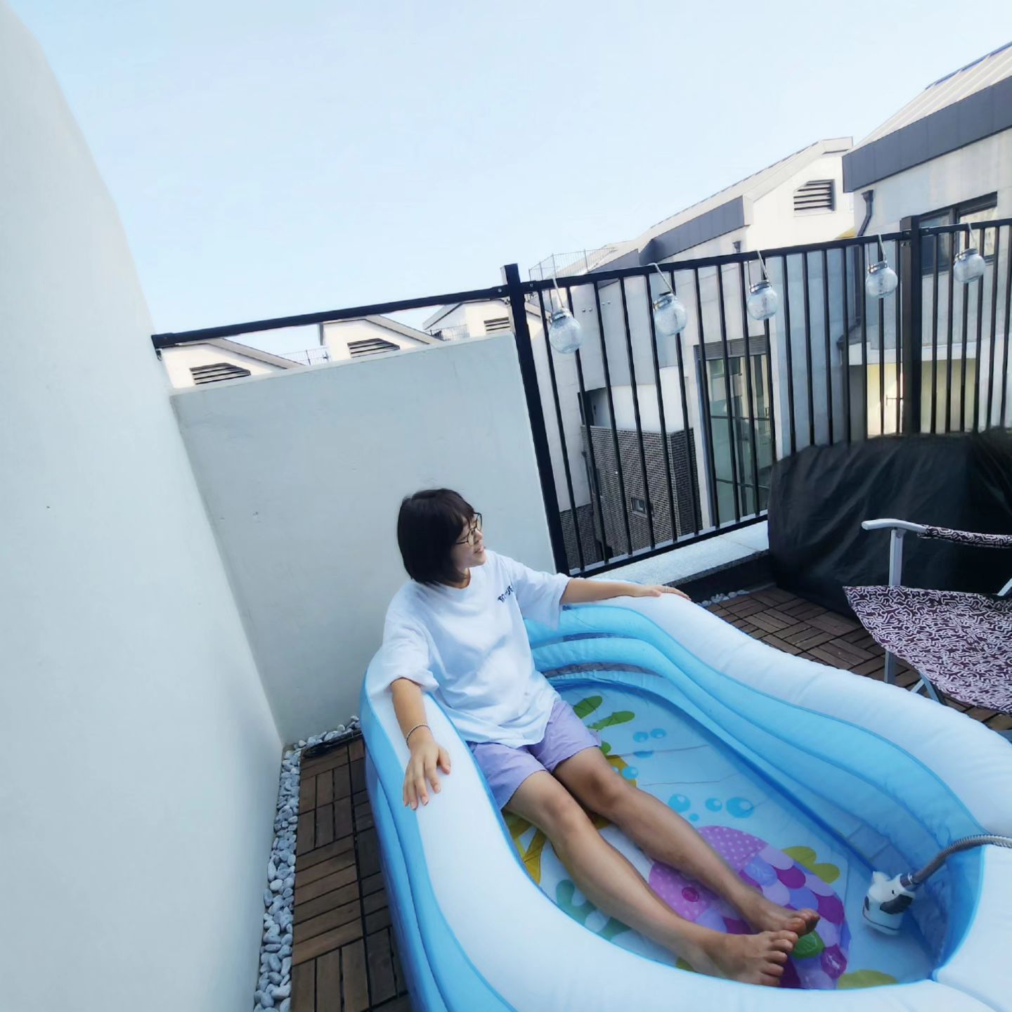 슬기로운 집콕생활 🏊‍♀️ 

#슬기로운집콕생활 #물놀이 #시원한오후 #물놀이