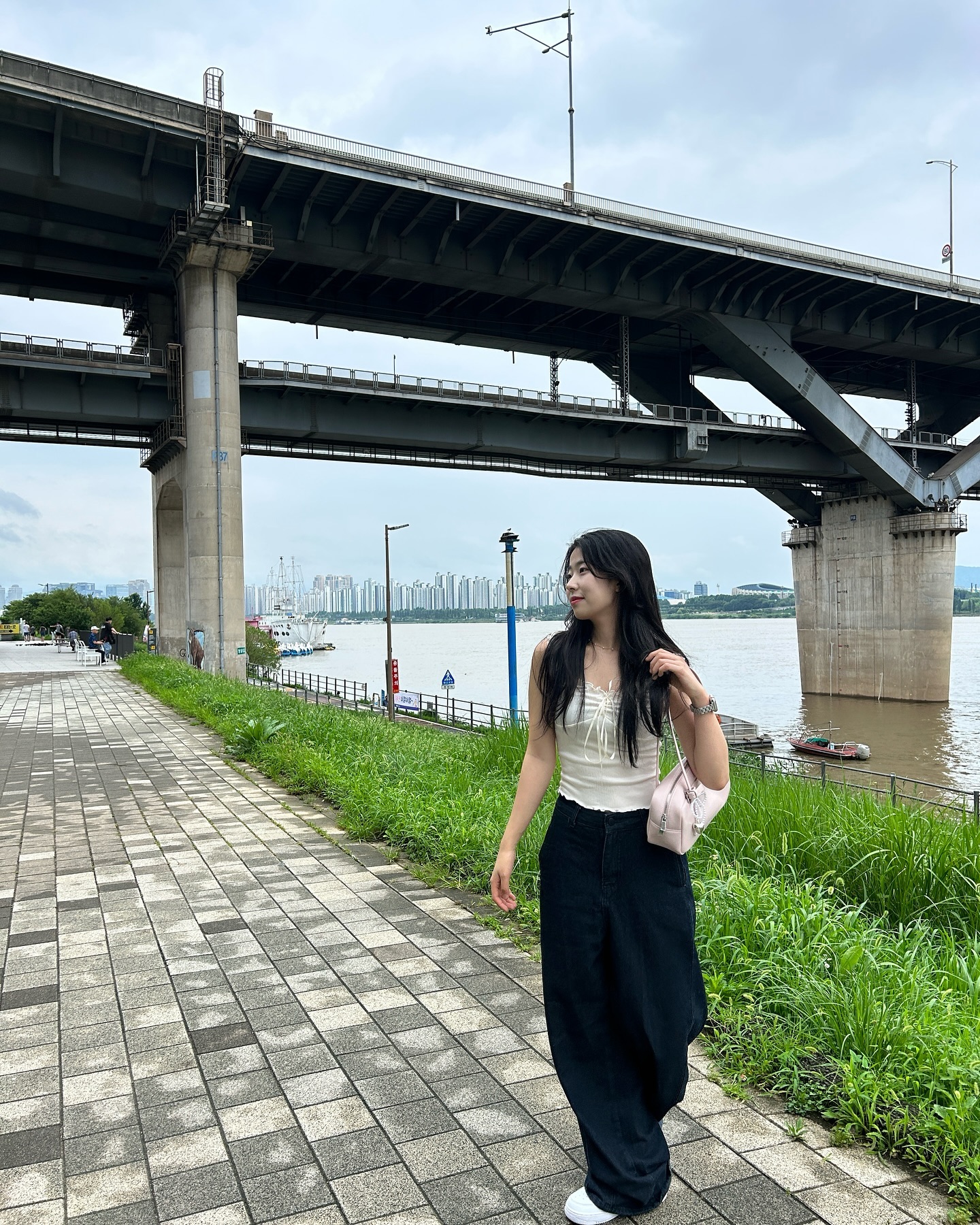 좋다.. ♡ 
.
.
.
#선팔하면맞팔 #선팔하면맞팔가요 #선팔 #선팔맞팔 #선팔환영 #선팔하면맞팔환영 #맞팔 #맞팔해요 #맞팔선팔환영 #팔로우 #팔로우늘리기 #좋아요반사 #좋아요 #좋반 #좋반테러 #좋튀 #likeforlikes #likeforfollow #like4likes #like4follow #likeforlikeback #liker #followforfollowback #follow #followｍe